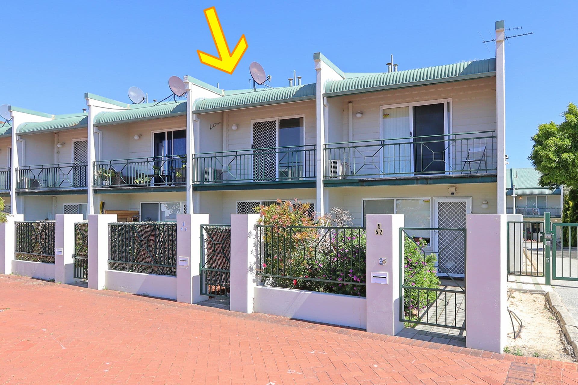 4/52 Kent Street, Rockingham, WA, 6168, Rockingham - Thumbnail 2