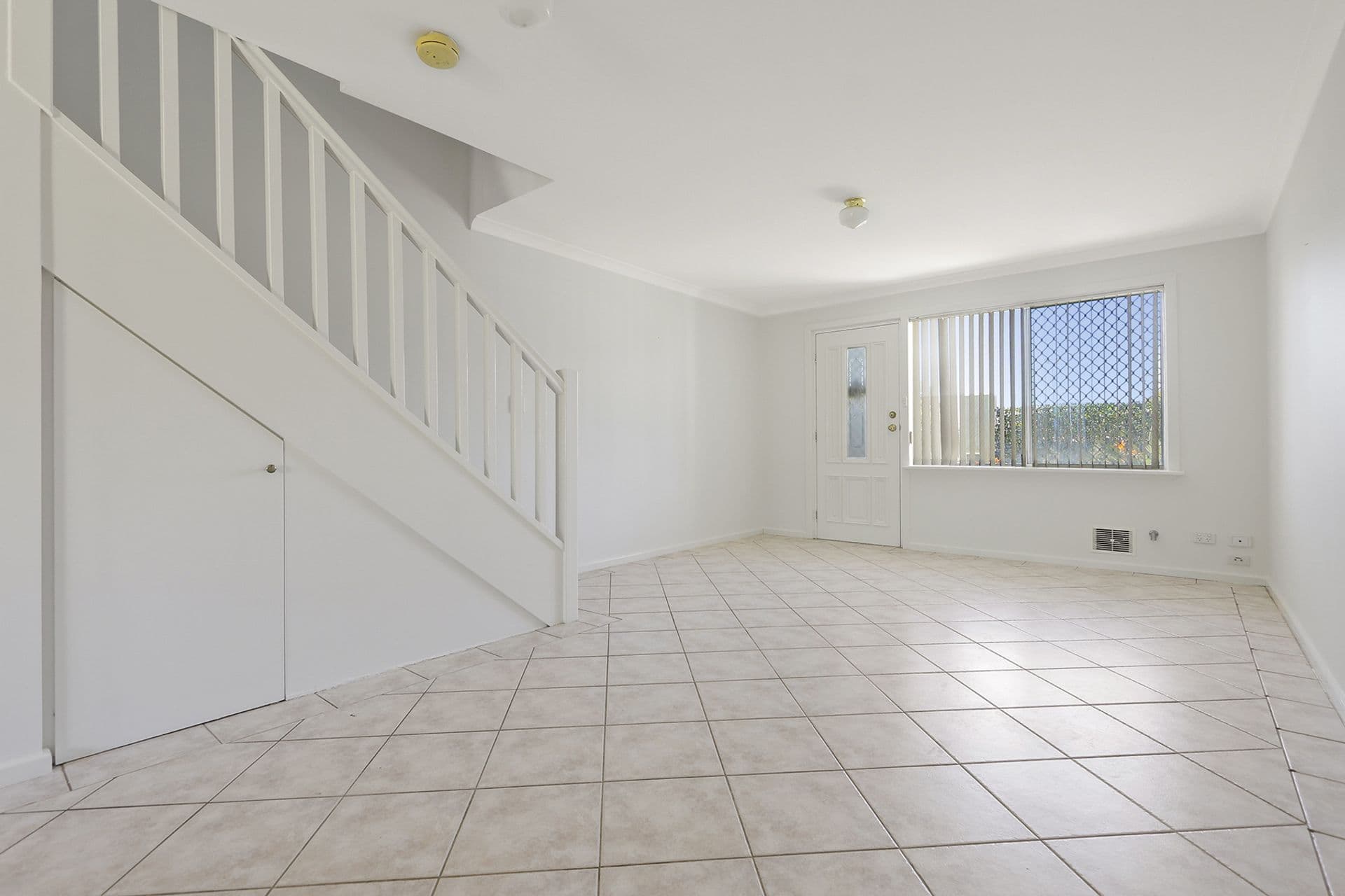 4/52 Kent Street, Rockingham, WA, 6168, Rockingham - Thumbnail 6