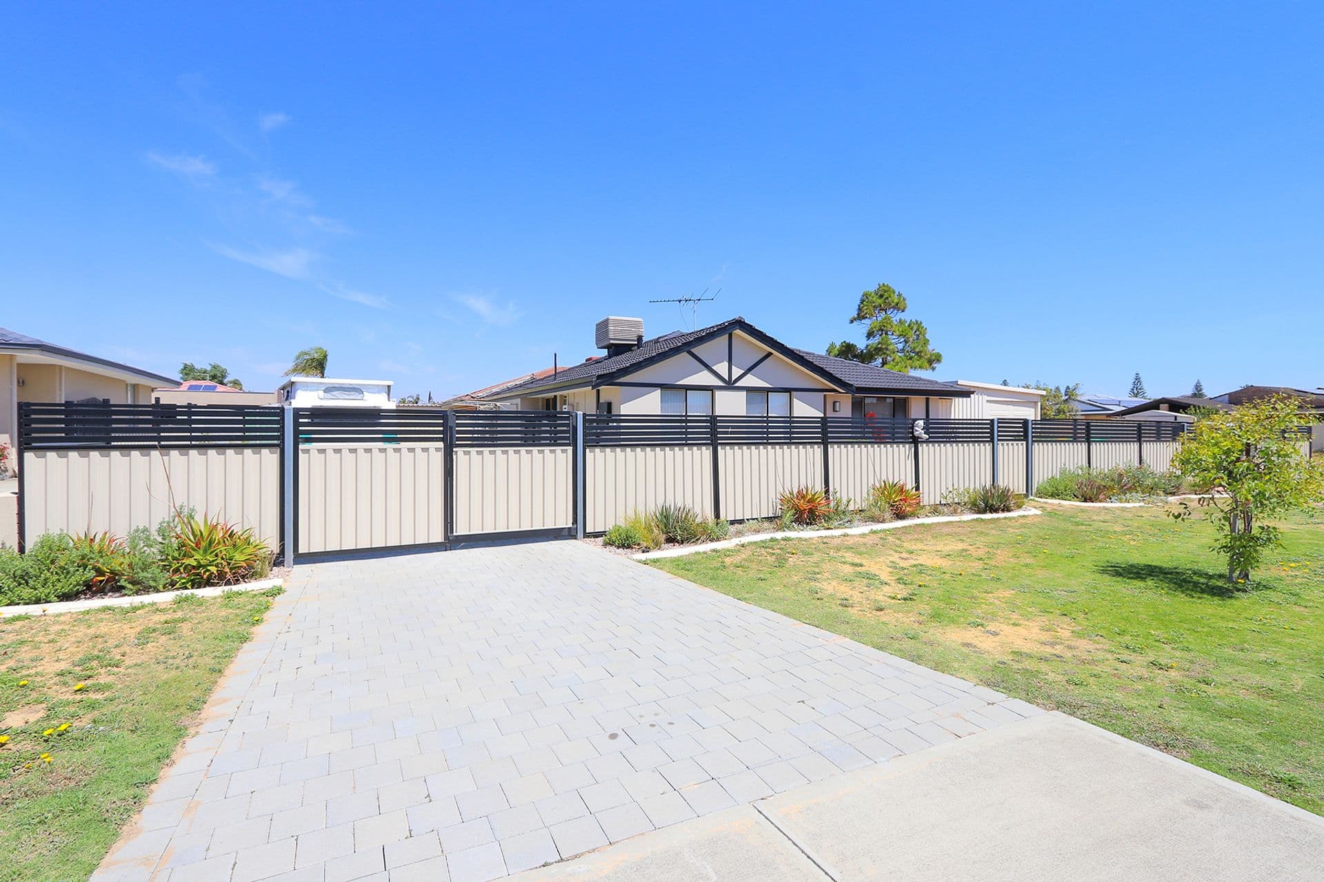 20/61 Rockingham Beach Road, Rockingham, WA, 6168, Waikiki - Thumbnail 2