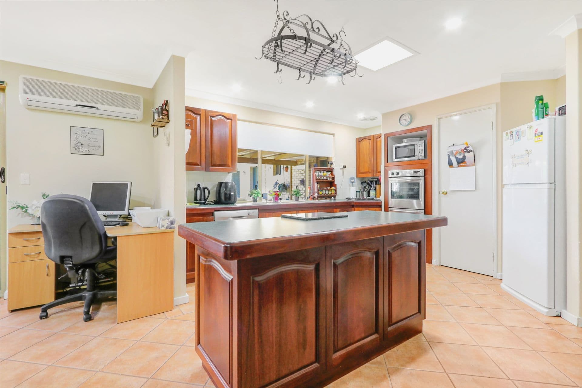 20/61 Rockingham Beach Road, Rockingham, WA, 6168, Cooloongup - Thumbnail 3