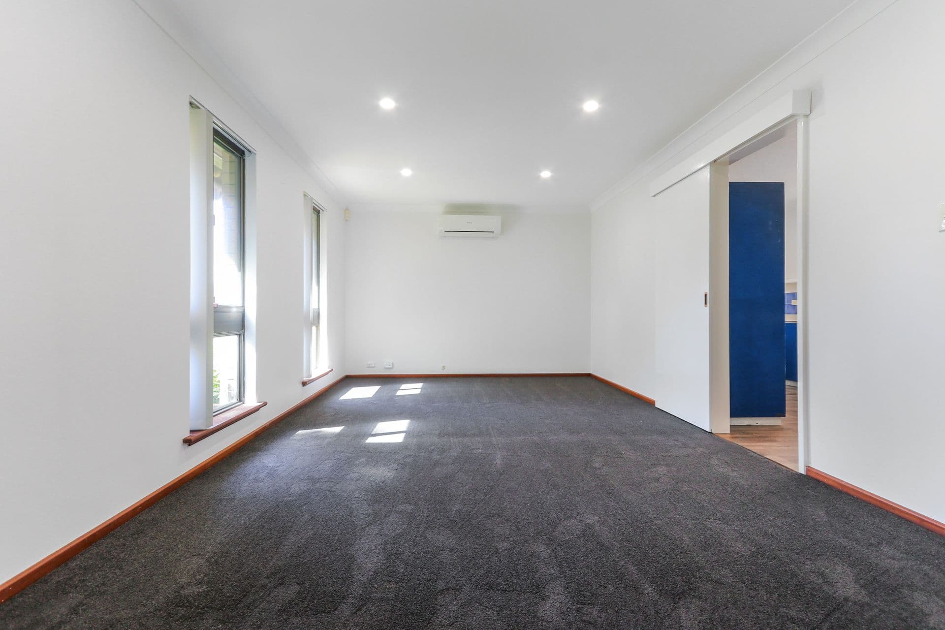 20/61 Rockingham Beach Road, Rockingham, WA, 6168, Waikiki - Thumbnail 2