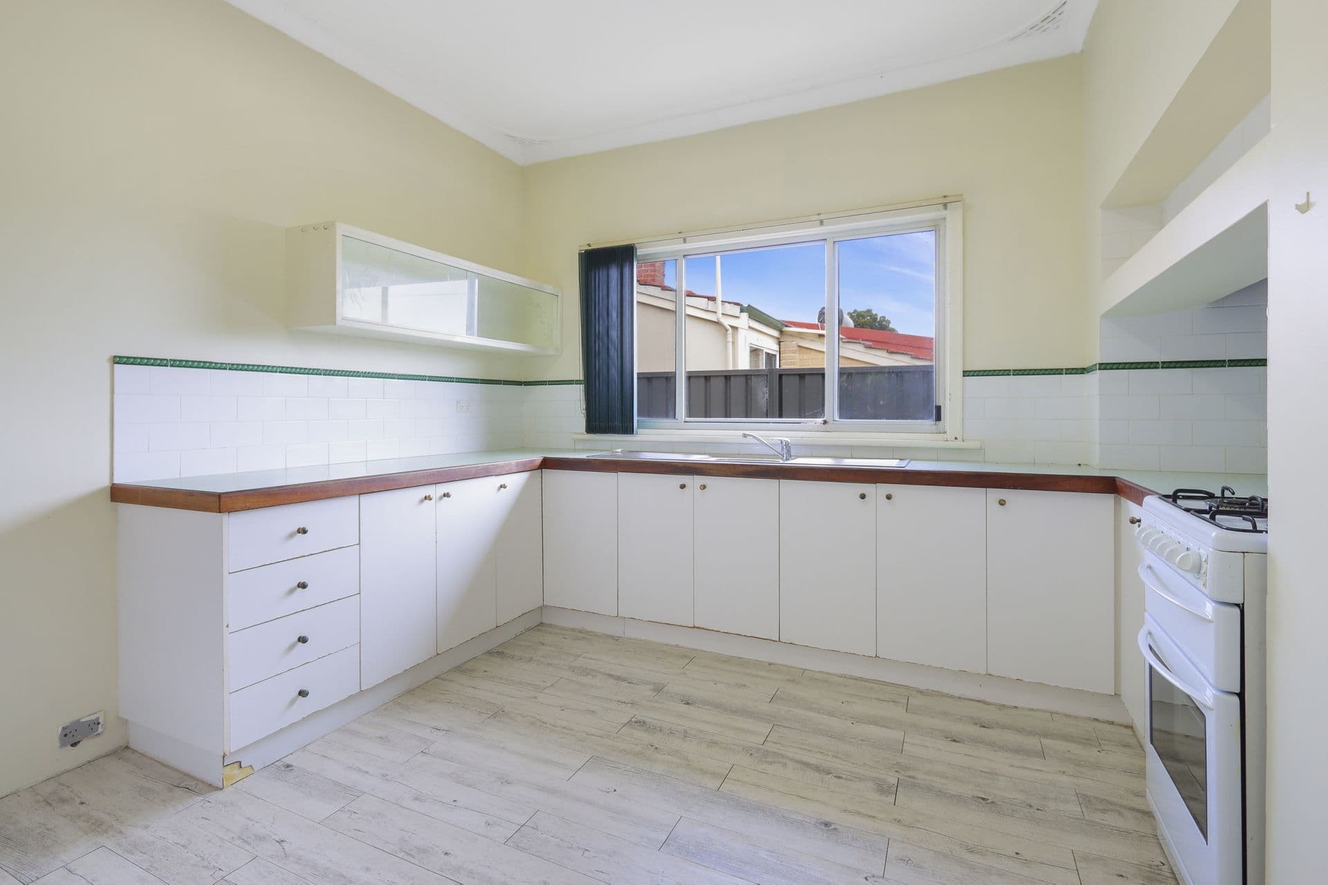 20/61 Rockingham Beach Road, Rockingham, WA, 6168, Rockingham - Thumbnail 2