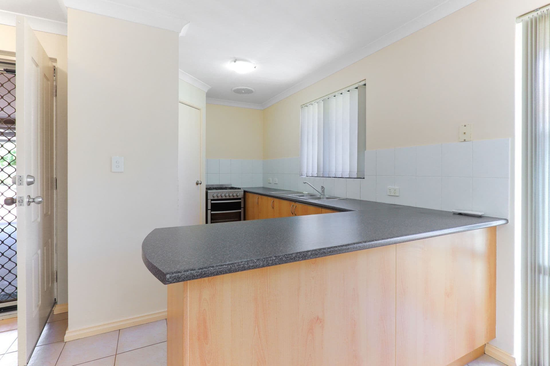 6/14 Alora Drive, Port Kennedy, WA, 6172, Port Kennedy - Thumbnail 4