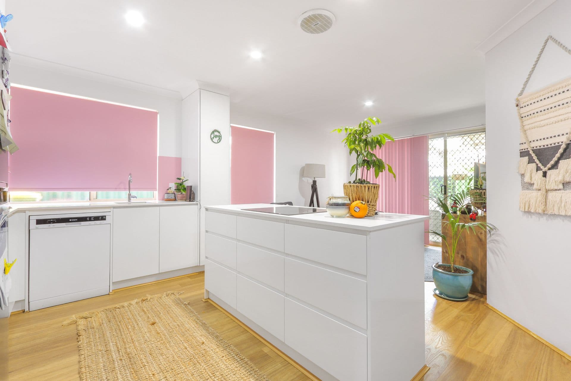 2/6 Dowling Street, Rockingham, WA, 6168, Rockingham - Image 1