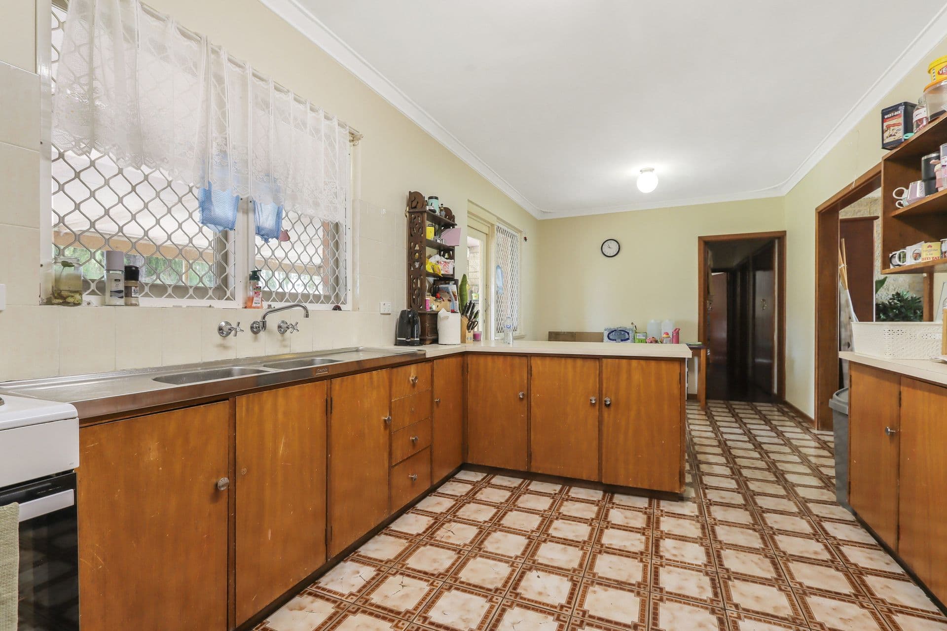 20/61 Rockingham Beach Road, Rockingham, WA, 6168, Rockingham - Thumbnail 2