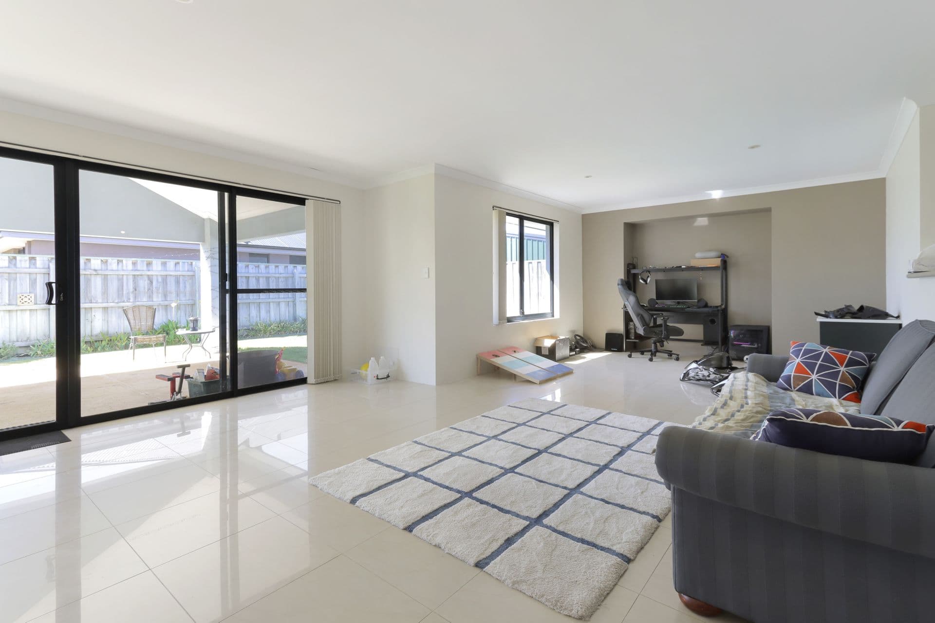 20/61 Rockingham Beach Road, Rockingham, WA, 6168, Rockingham - Thumbnail 3