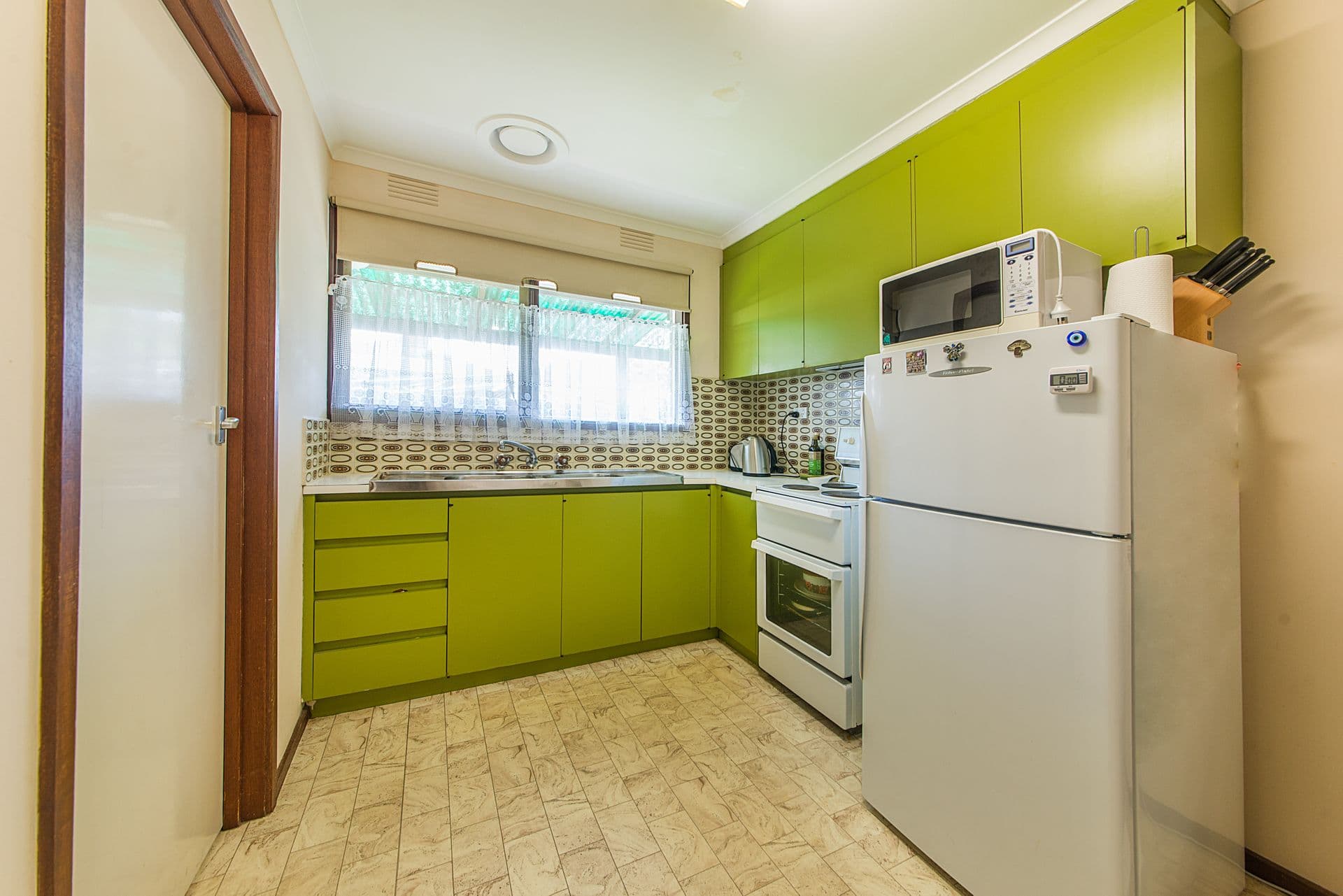 5-6/90 Athol Road, Springvale South, VIC, 3172, Springvale South - Thumbnail 3