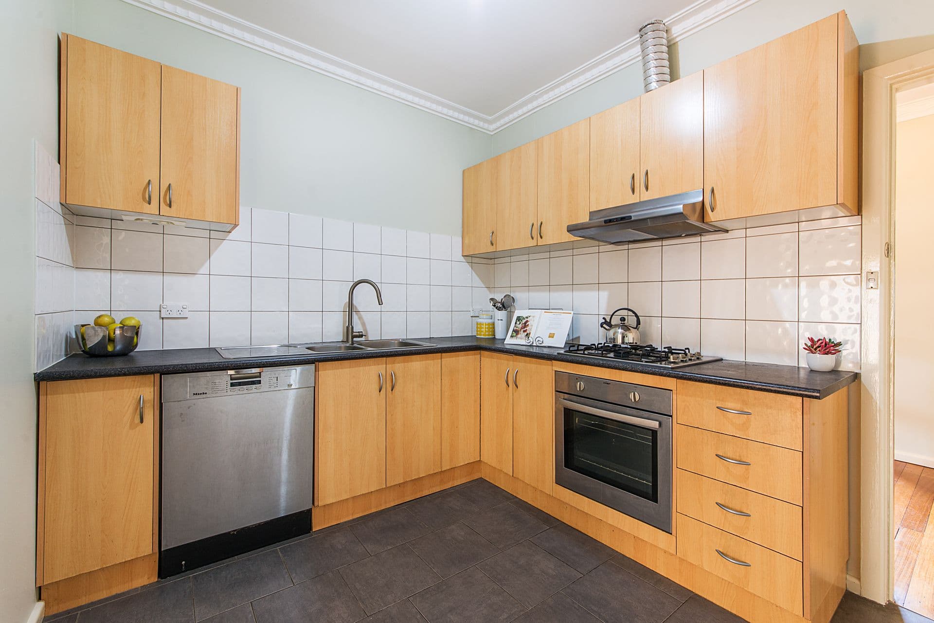 1/71 Kanooka Grove, Clayton, VIC, 3168, Springfield Lakes - Thumbnail 5