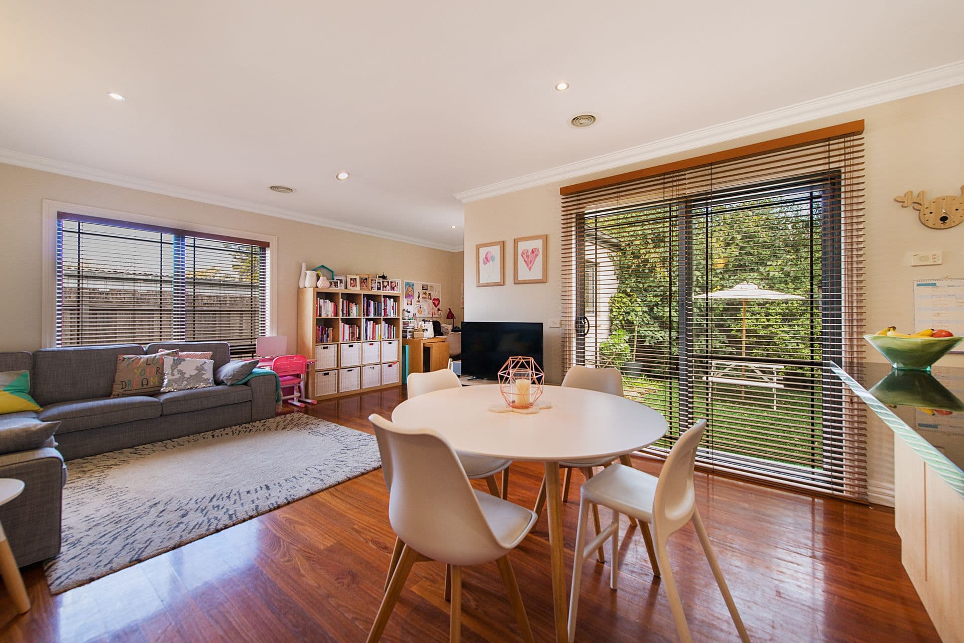 2/12 Caleb Street, Bentleigh East, VIC, 3165, Bentleigh East - Thumbnail 3
