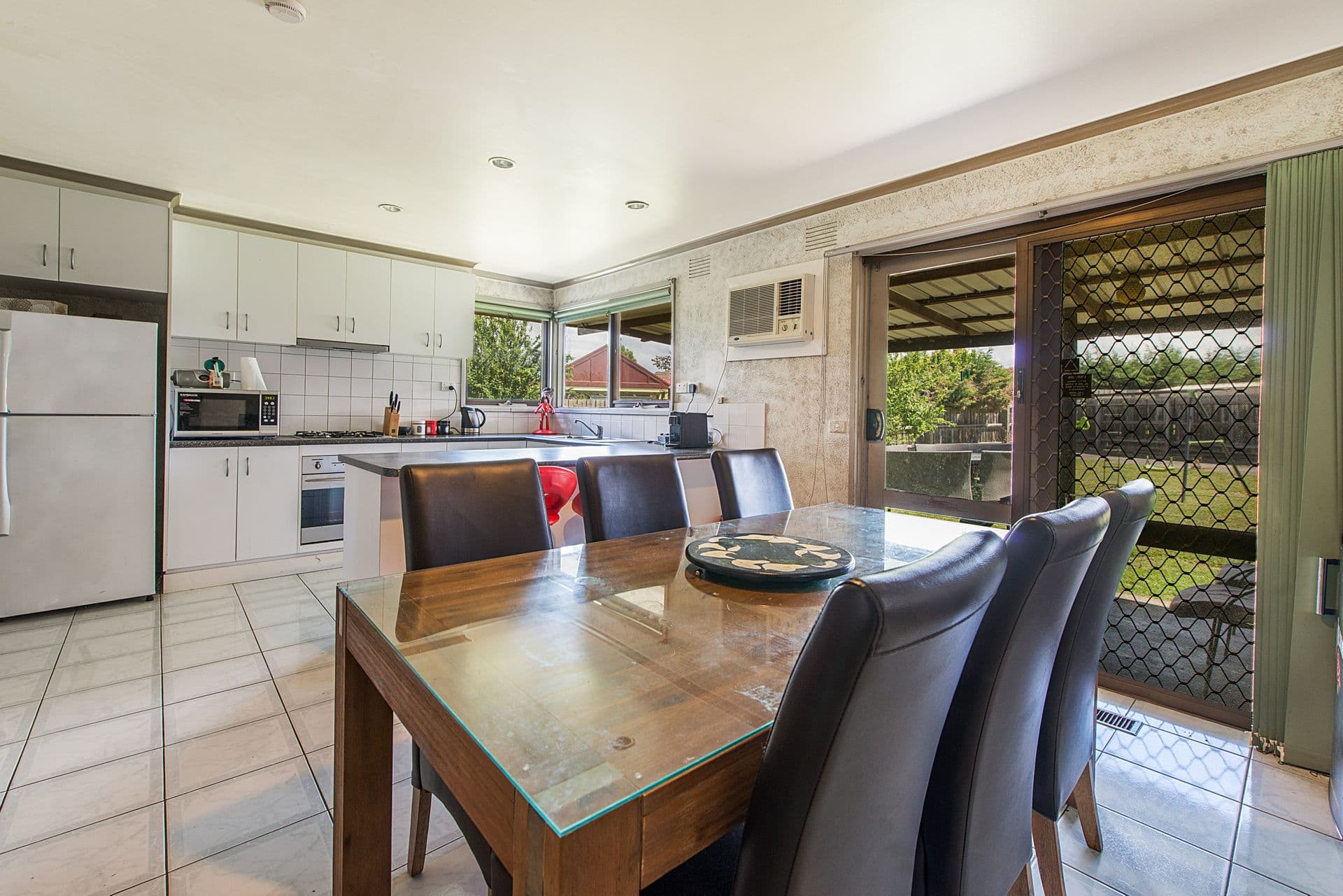 4 Borela Court, Clarinda, VIC, 3169, Clarinda - Thumbnail 2