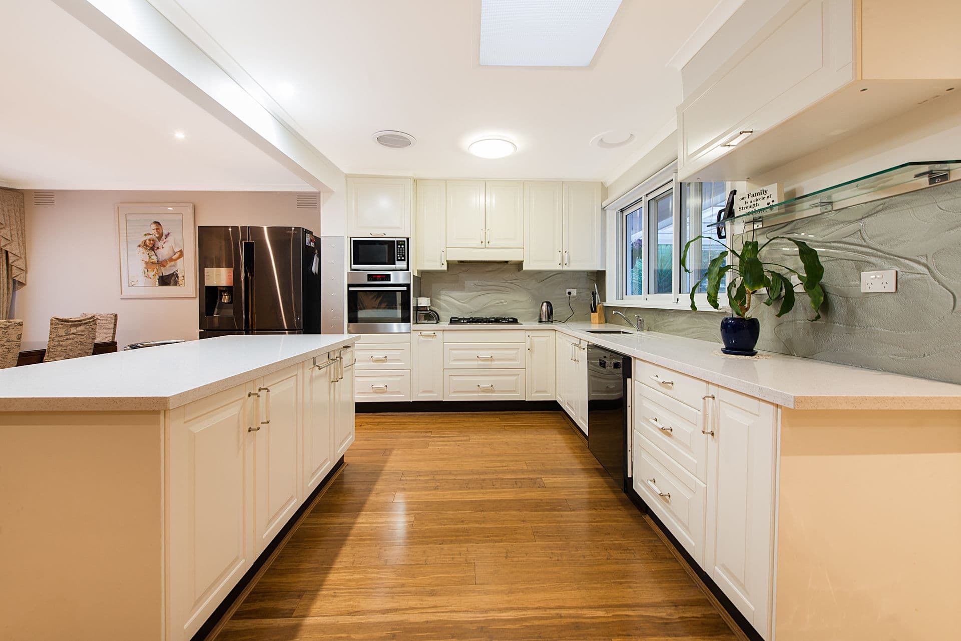 4 Allambi Court, Clarinda, VIC, 3169, Clarinda - Thumbnail 2