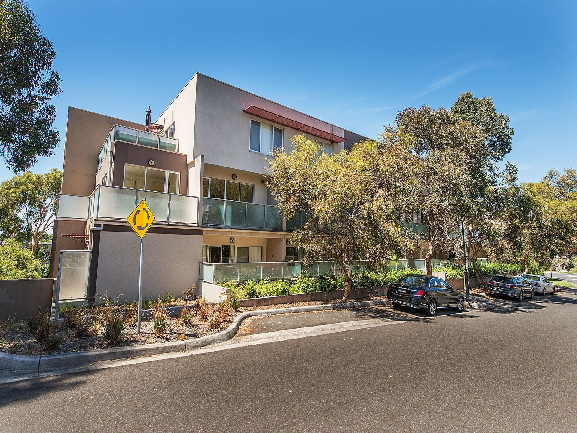 1/213 Normanby Road, Notting Hill, VIC, 3168, Notting Hill - Image 1