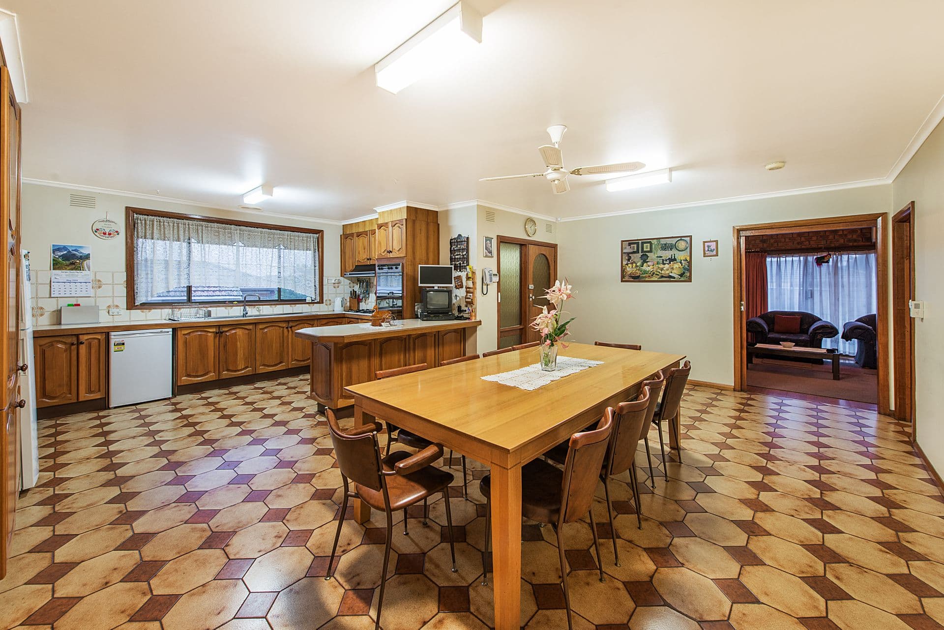 12 Donald Street, Clayton, VIC, 3168, Clayton - Thumbnail 2