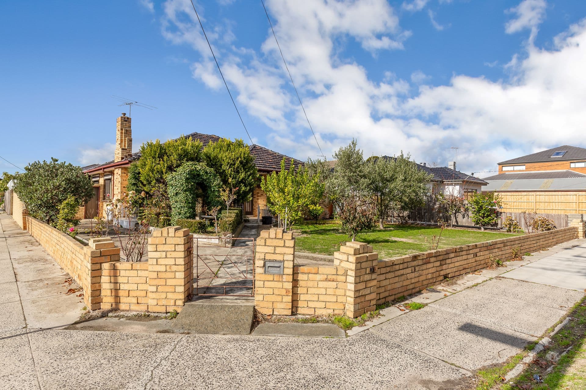 18 Shafton Street, Huntingdale, VIC, 3166, Huntingdale - Thumbnail 2