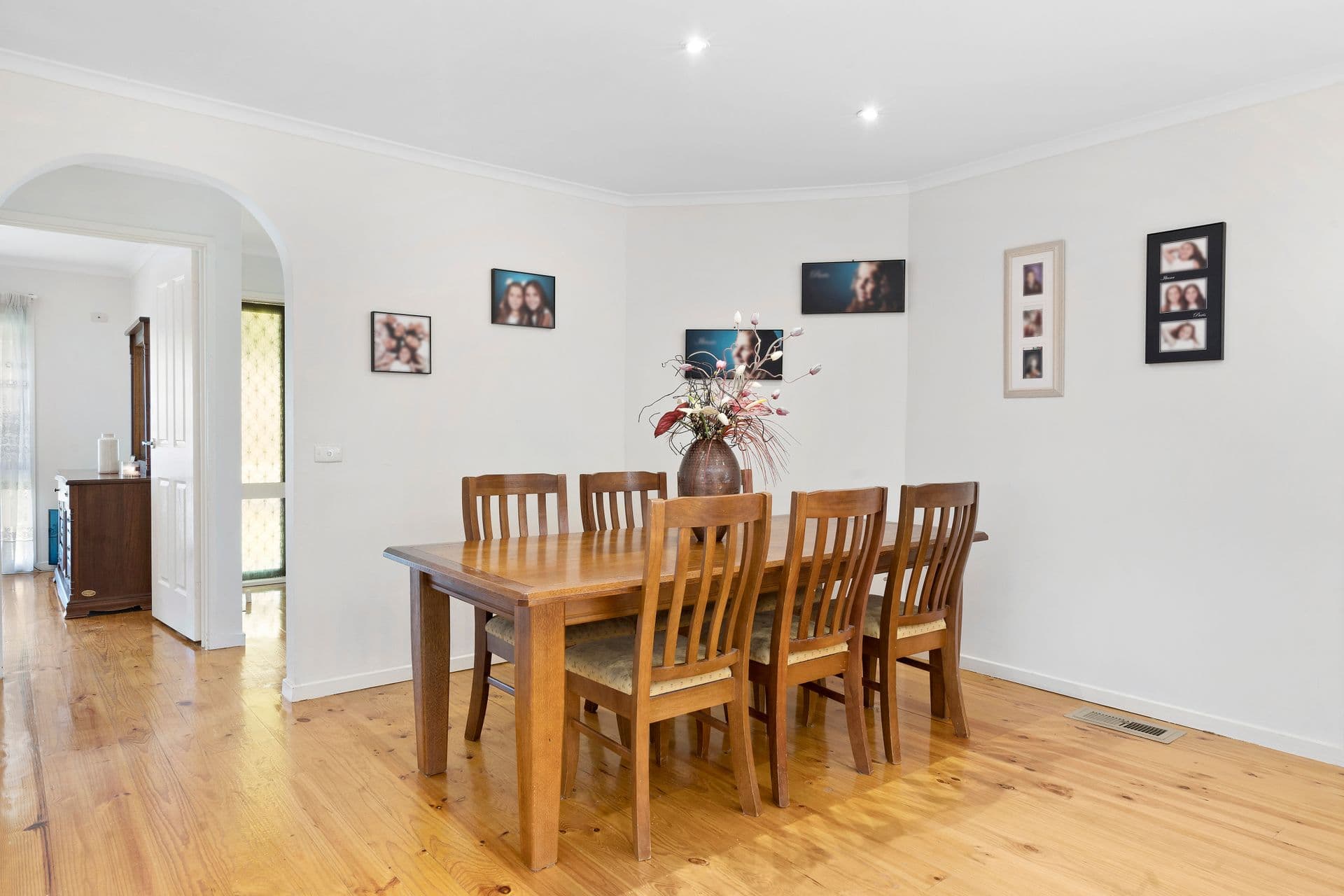 17 Dalbeattie Drive, Clarinda, VIC, 3169, Clarinda - Thumbnail 4