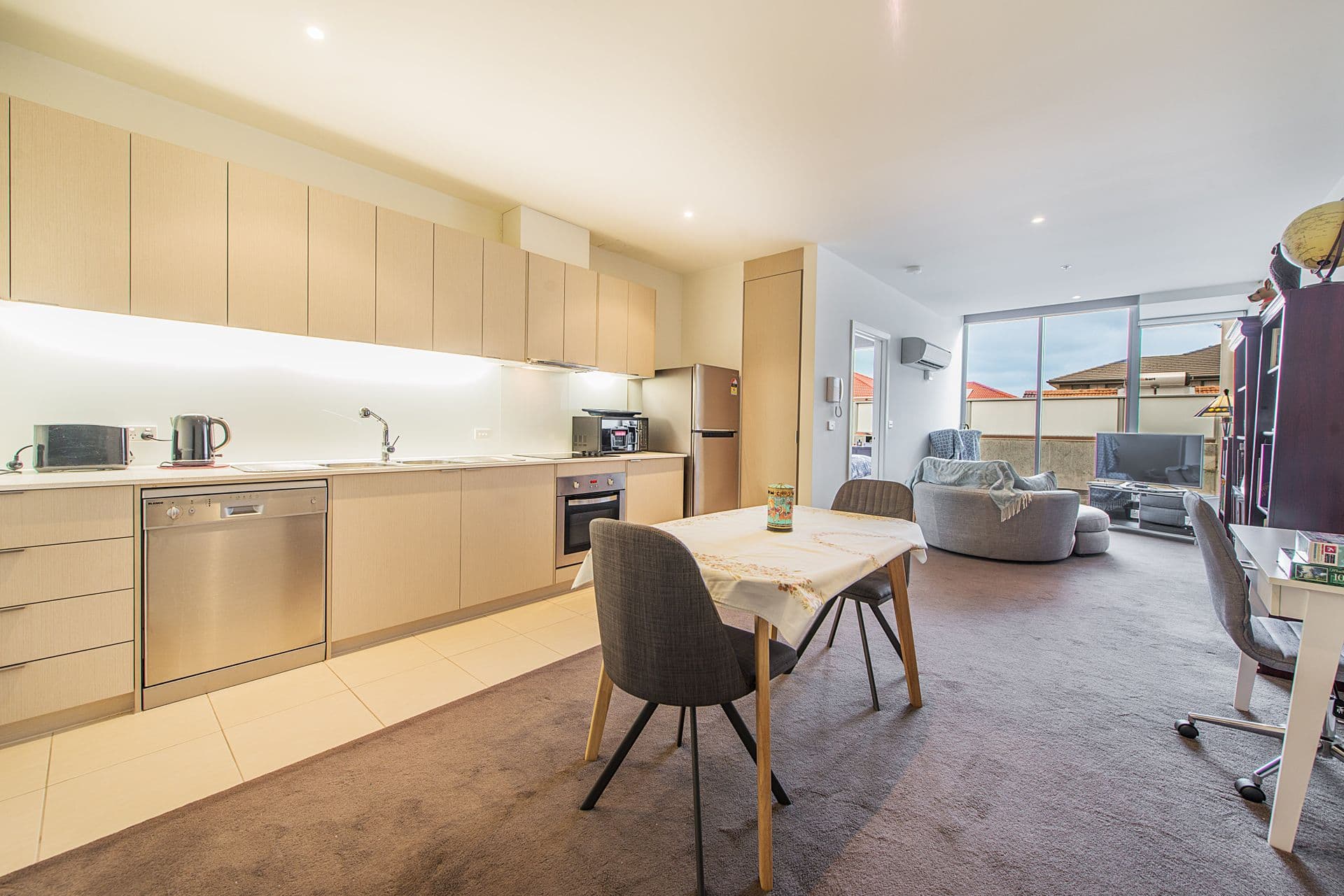 111/286 Blackburn Road, Glen Waverley, VIC, 3150, Glen Waverley - Thumbnail 2