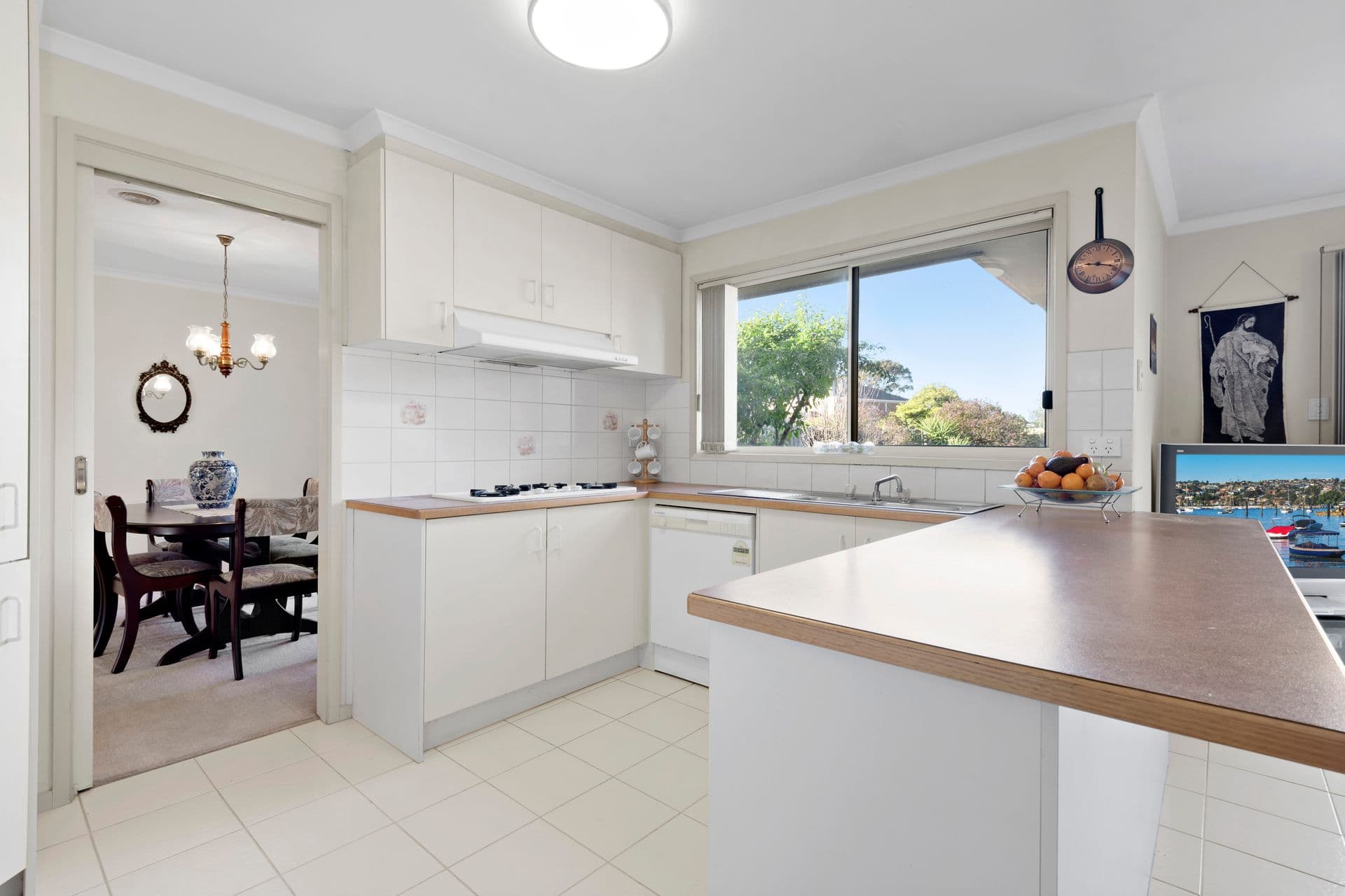4 Pamela Court, Clarinda, VIC, 3169, Clarinda - Thumbnail 4