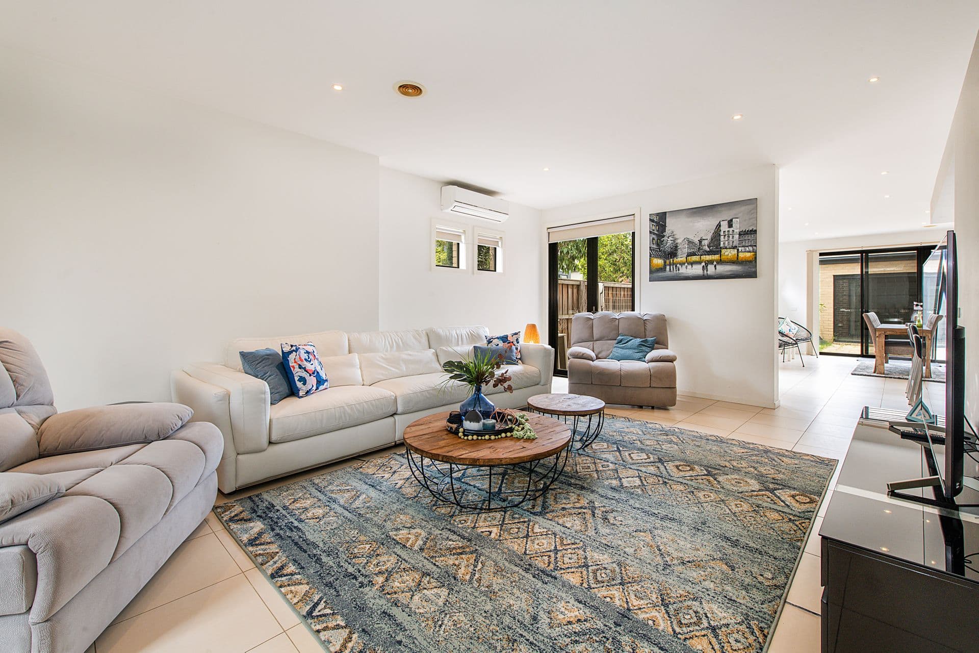 54 Botanic Drive, Clayton South, VIC, 3169, Clayton South - Thumbnail 2
