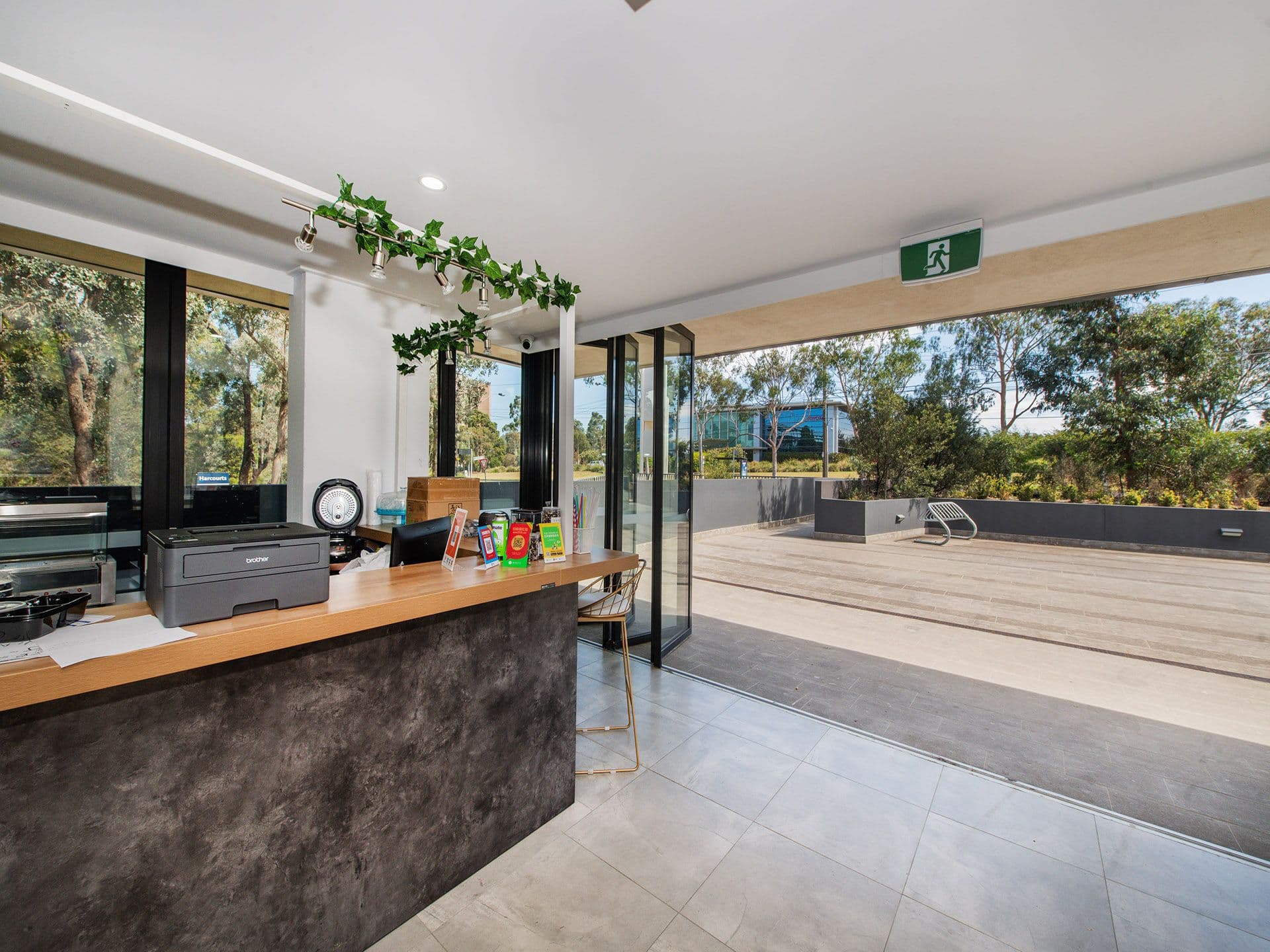 Shop 1-2/660 Blackburn Road, Notting Hill, VIC, 3168, Notting Hill - Thumbnail 3