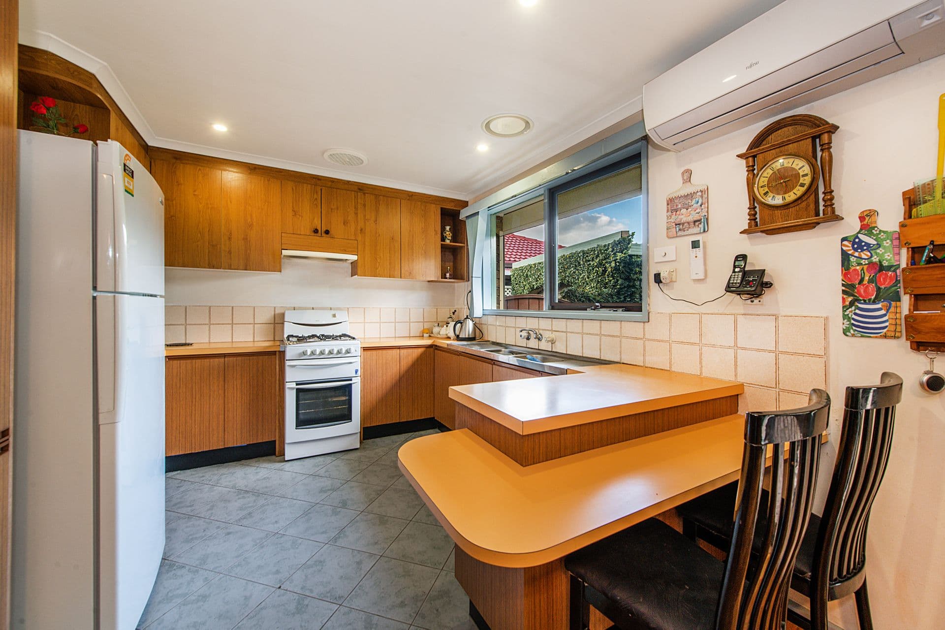 8 Aurea Court, Clarinda, VIC, 3169, Clarinda - Thumbnail 4