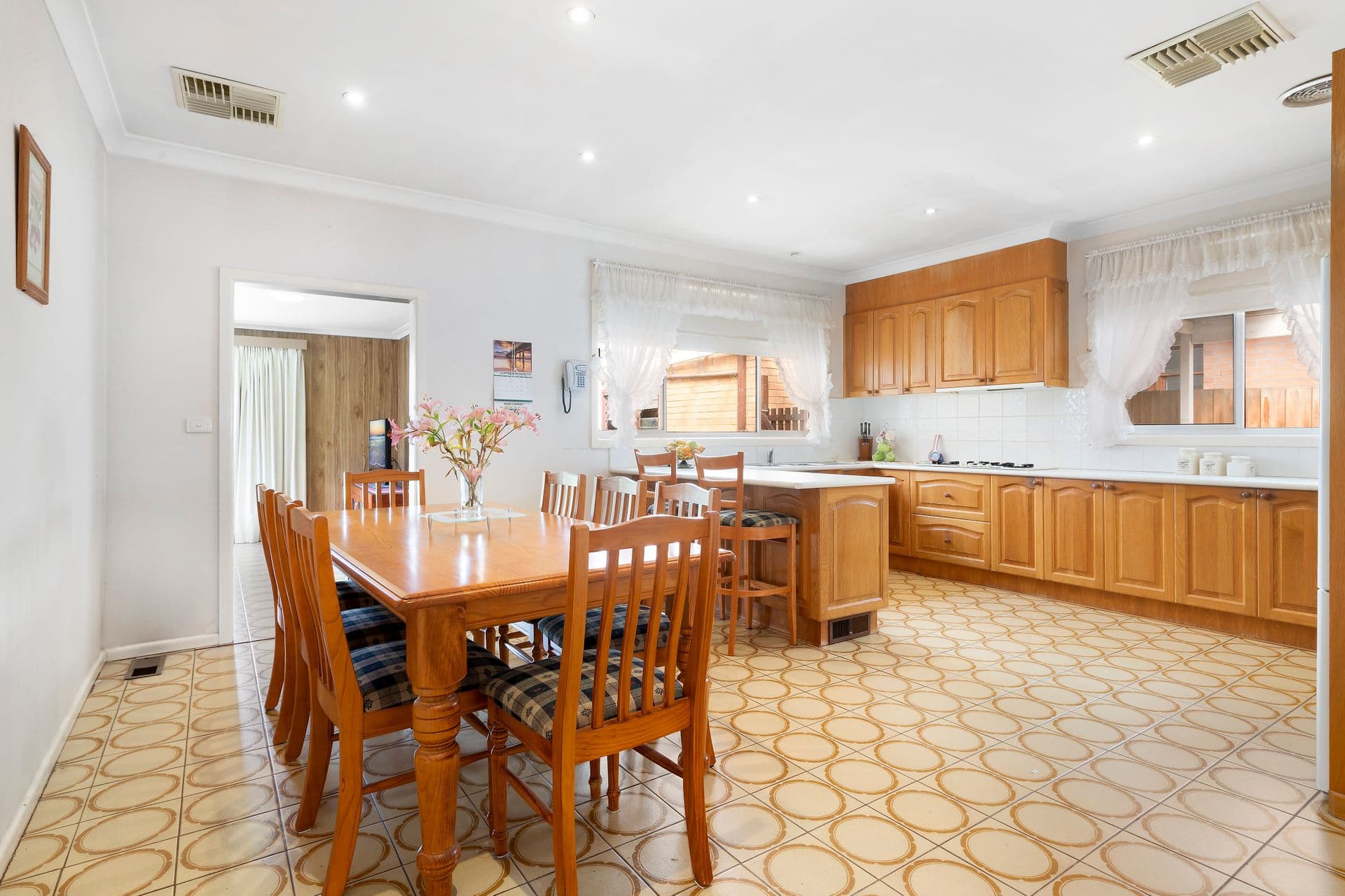 10 Sheffield Street, Bentleigh East, VIC, 3165, Bentleigh East - Thumbnail 4