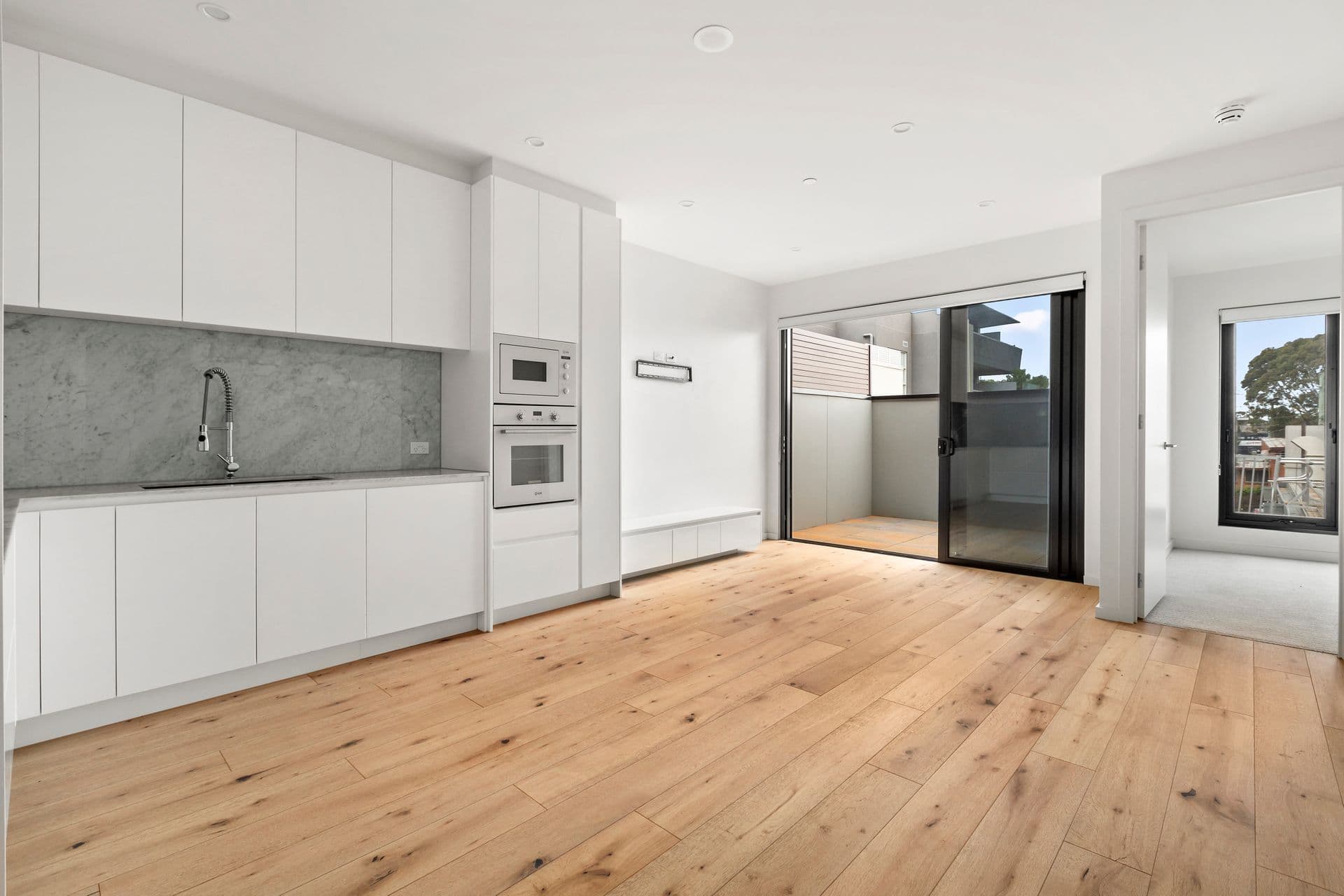 213/15 Maude Street, Cheltenham, VIC, 3192, Cheltenham - Thumbnail 3