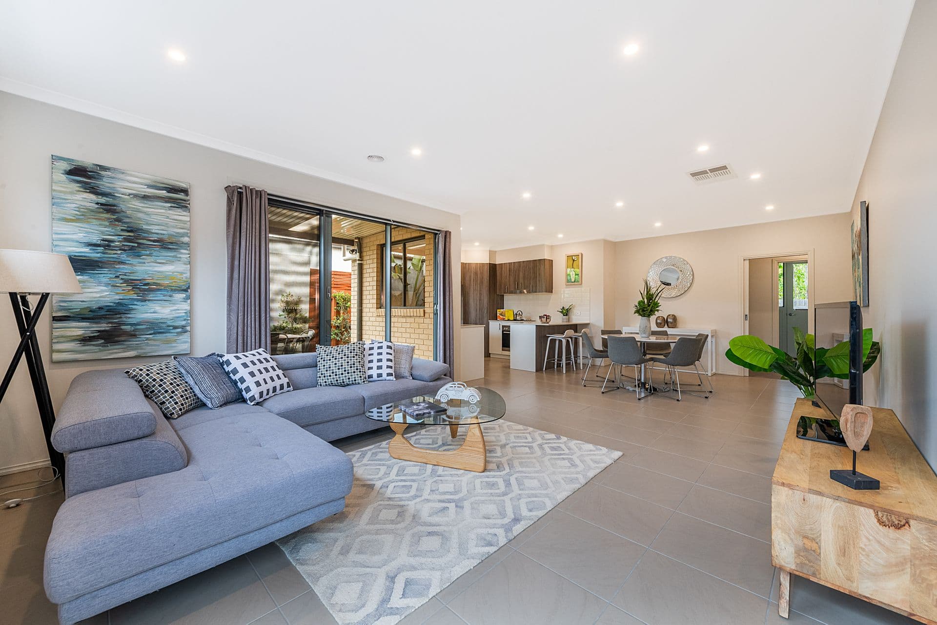2/29 Follett Road, Cheltenham, VIC, 3192, Cheltenham - Image 1