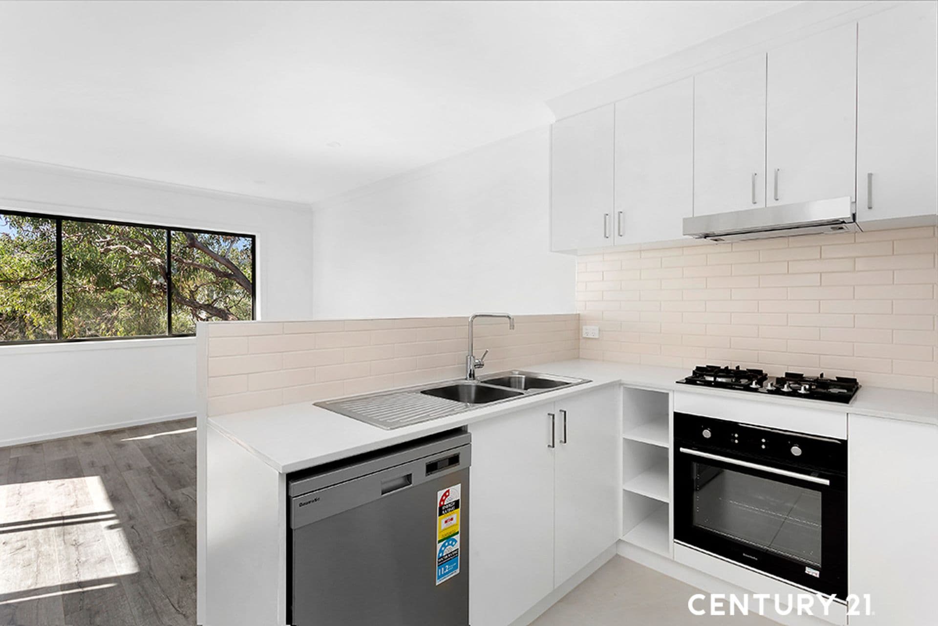 12 Adams Avenue, Rosebud, VIC, 3939, Rosebud - Thumbnail 4