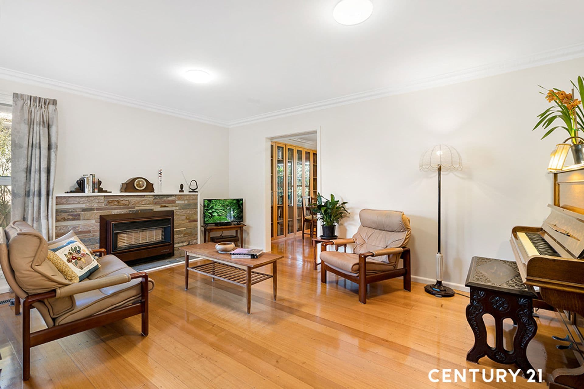 15 Crawford Road, Clarinda, VIC, 3169, Clarinda - Thumbnail 2