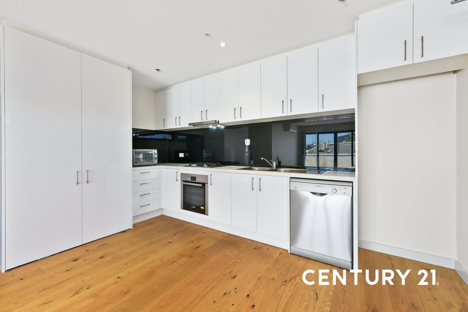 203/4 Nicholson Court, Clayton, VIC, 3168, Clayton - Thumbnail 5