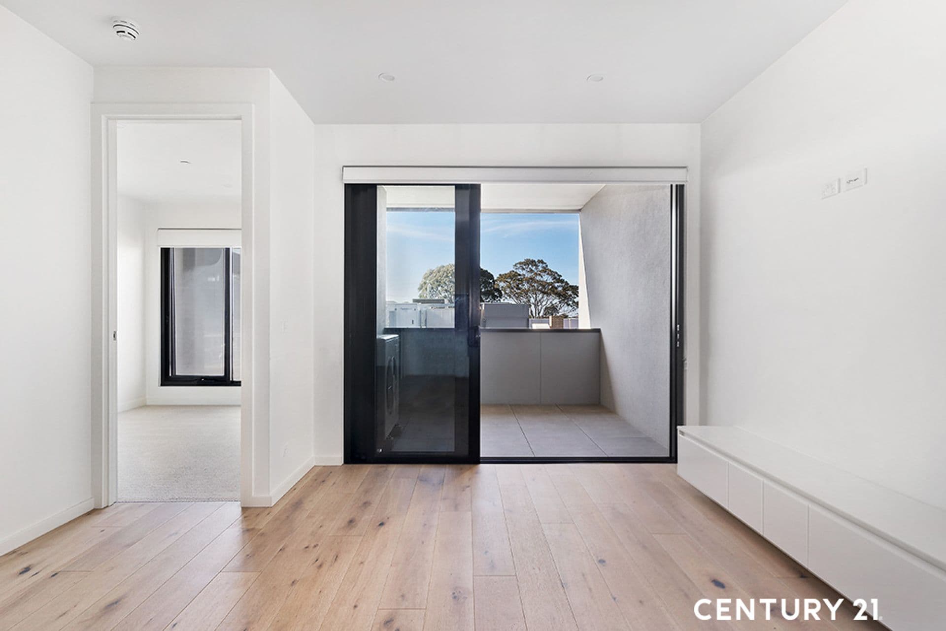 214/15 Maude Street, Cheltenham, VIC, 3192, Cheltenham - Thumbnail 2