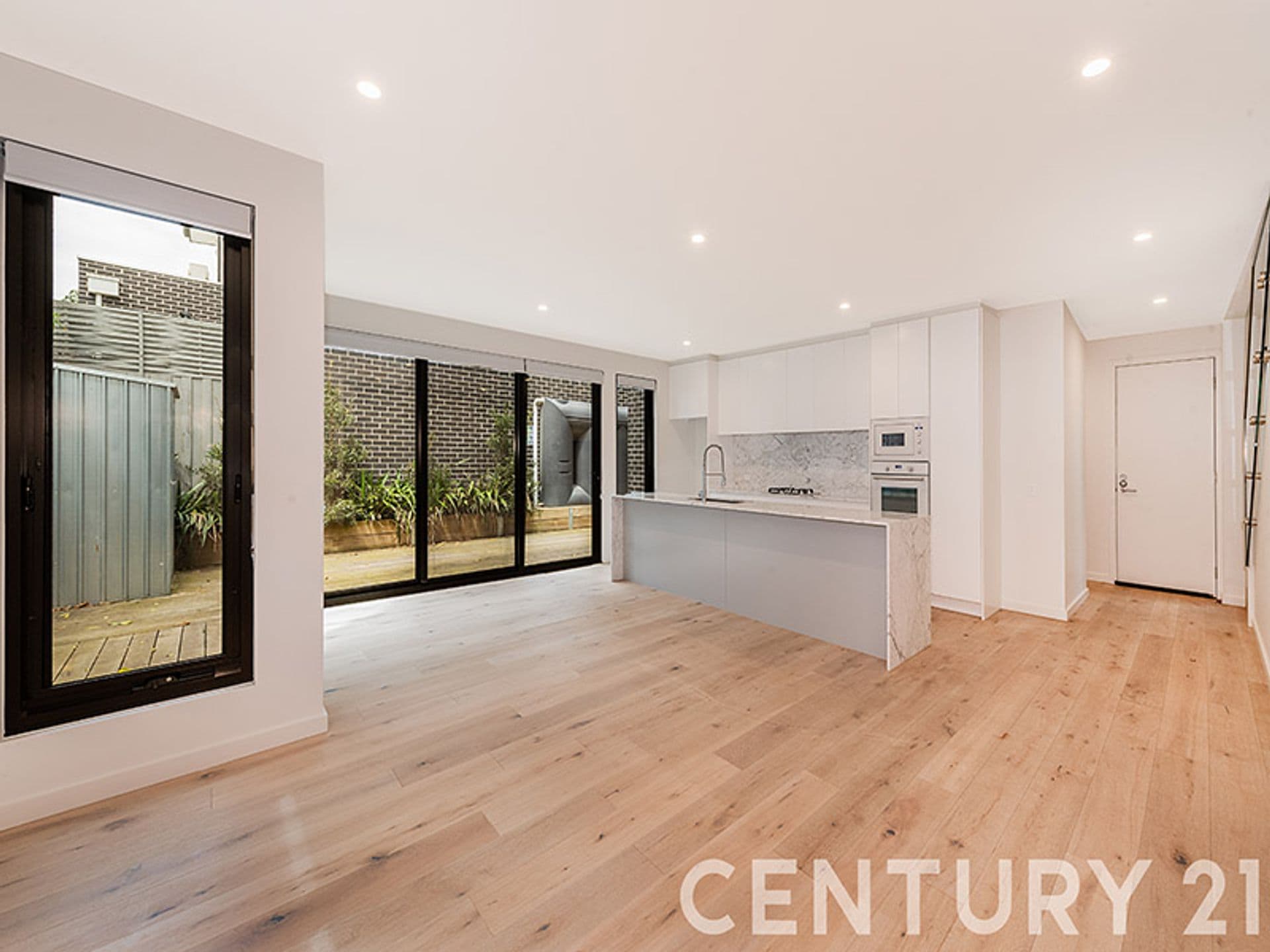 2/1 Claire Street, McKinnon, VIC, 3204, McKinnon - Thumbnail 2