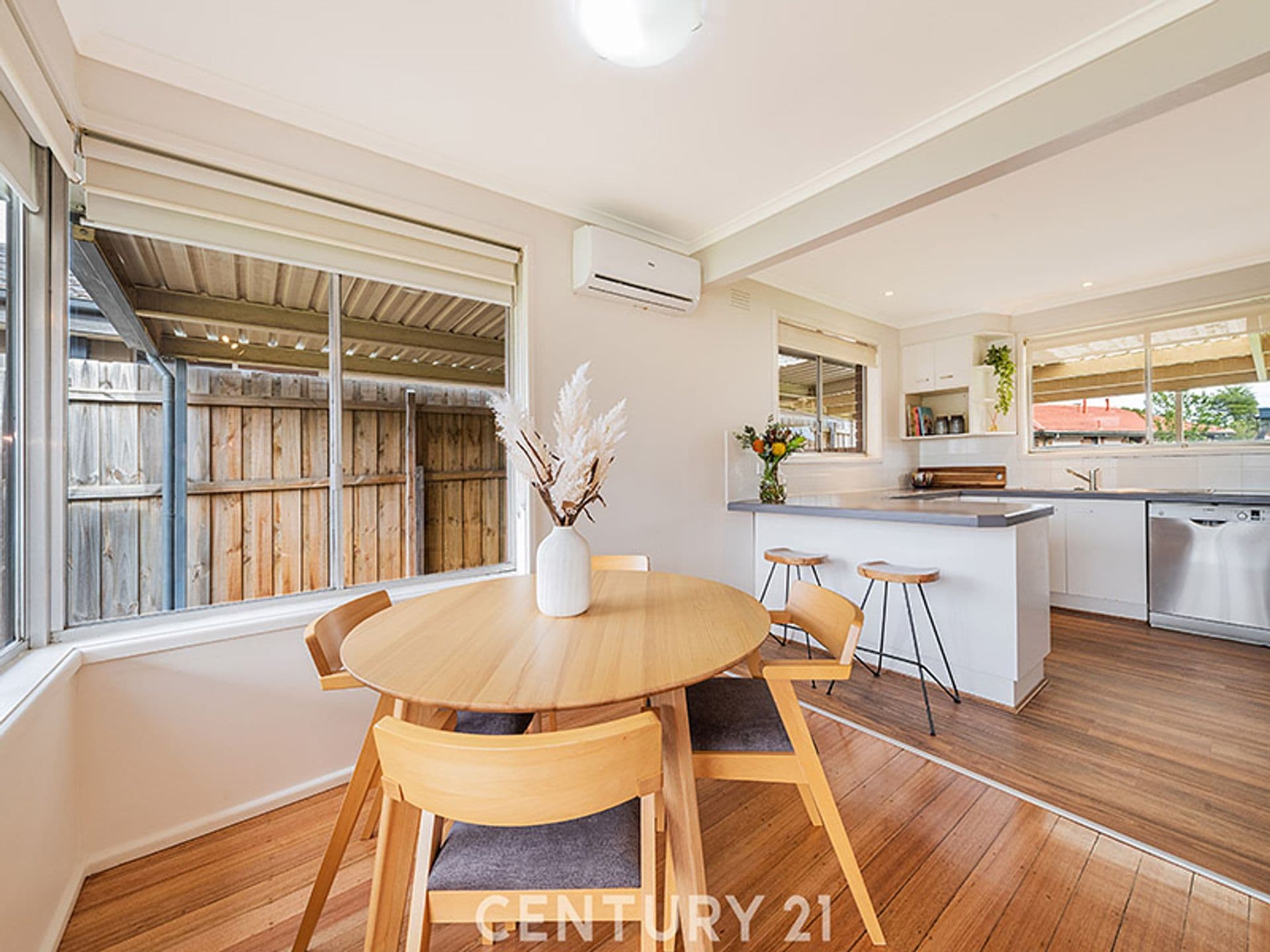10 Barringun Crescent, Clayton South, VIC, 3169, Clayton South - Thumbnail 3