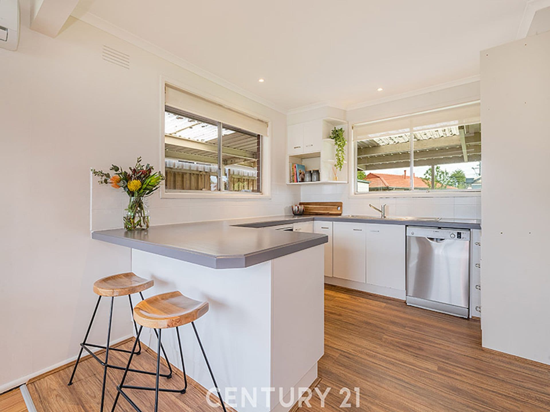 10 Barringun Crescent, Clayton South, VIC, 3169, Clayton South - Thumbnail 4