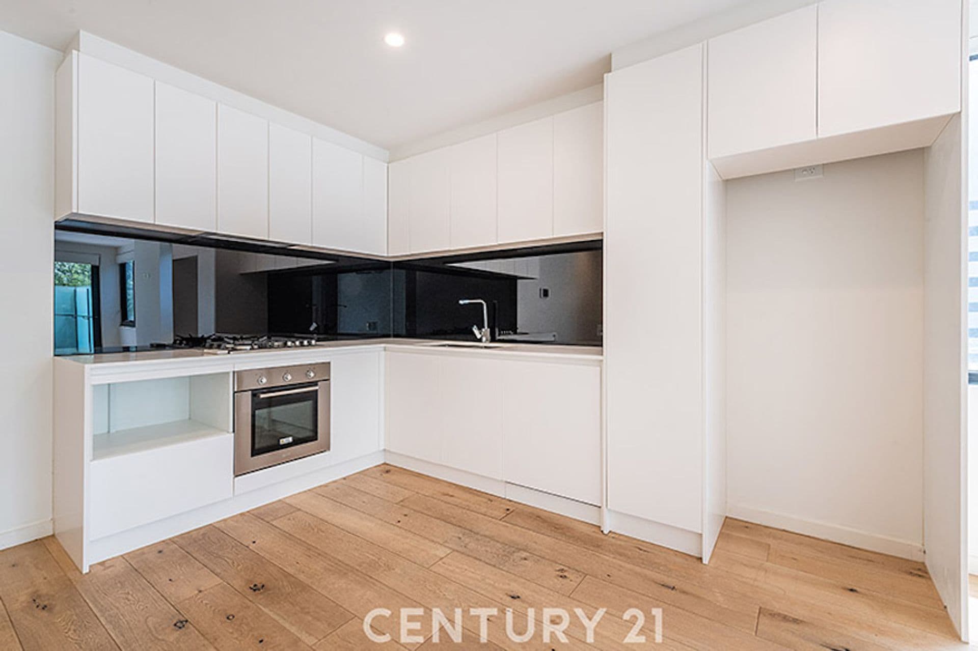 106/14 Elliott Avenue, Carnegie, VIC, 3163, Carnegie - Image 1