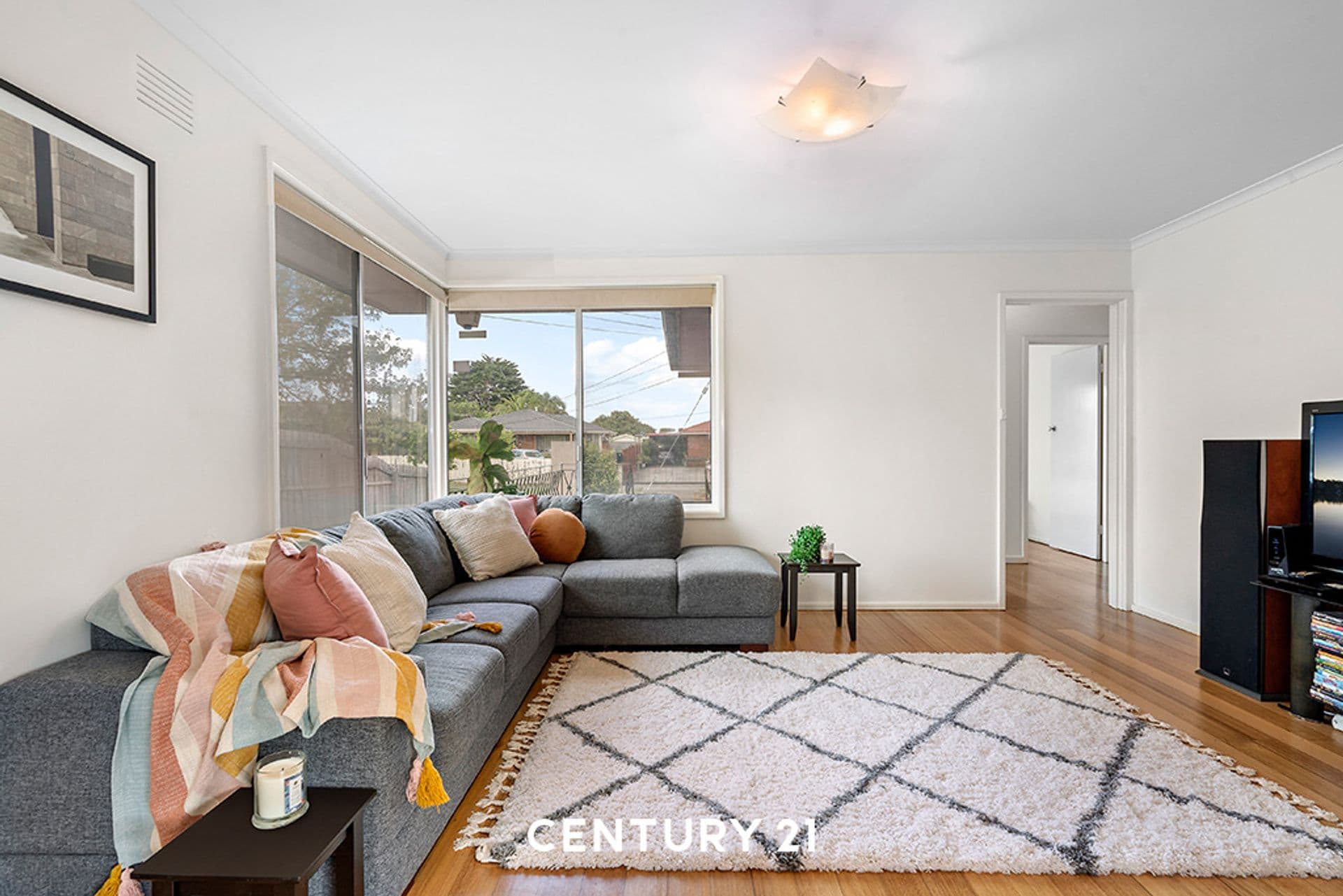 15a Barringun Crescent, Clayton South, VIC, 3169, Clayton South - Thumbnail 2
