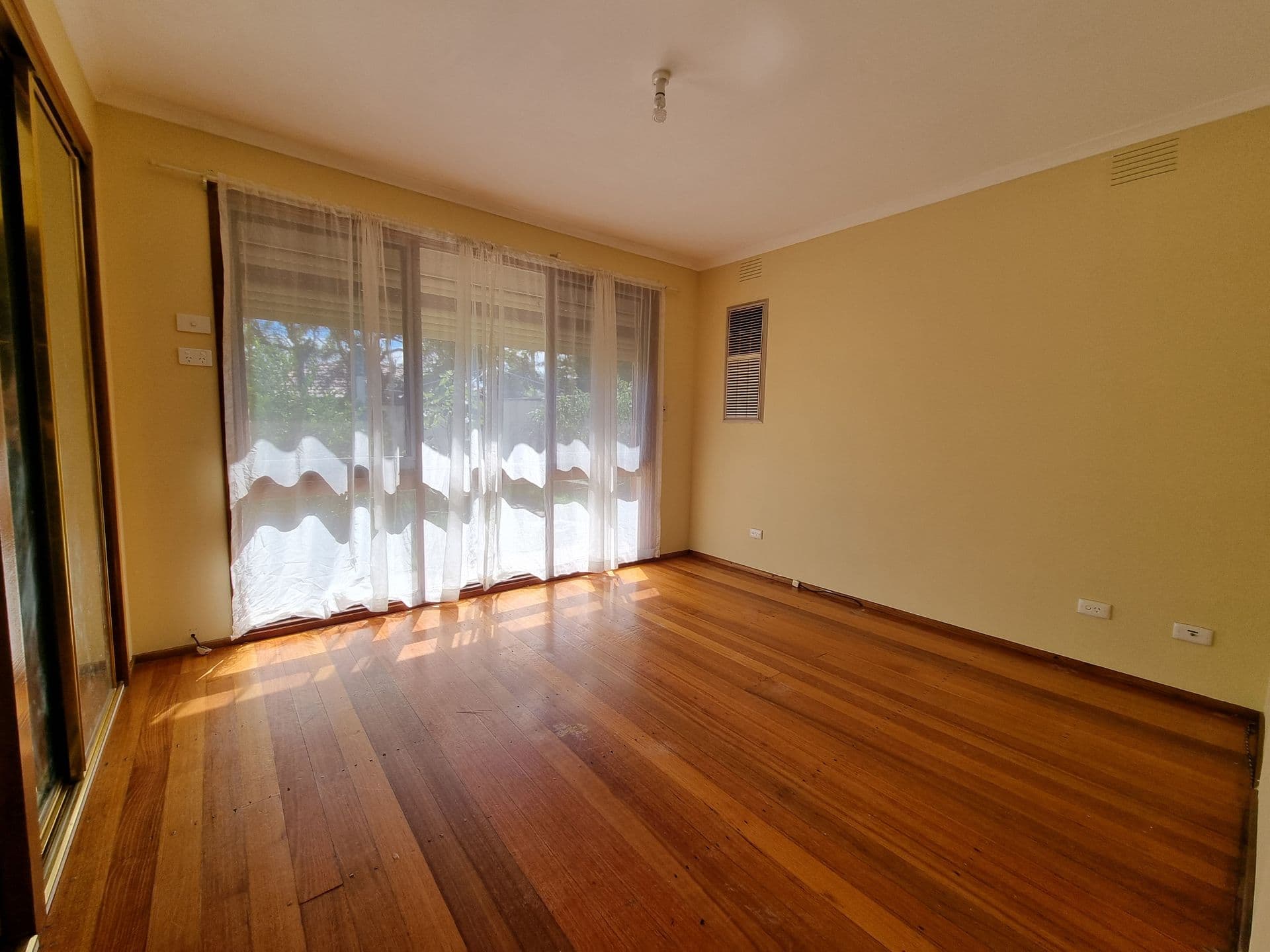 13 Spring Valley Drive, Clayton South, VIC, 3169, Clayton South - Thumbnail 5