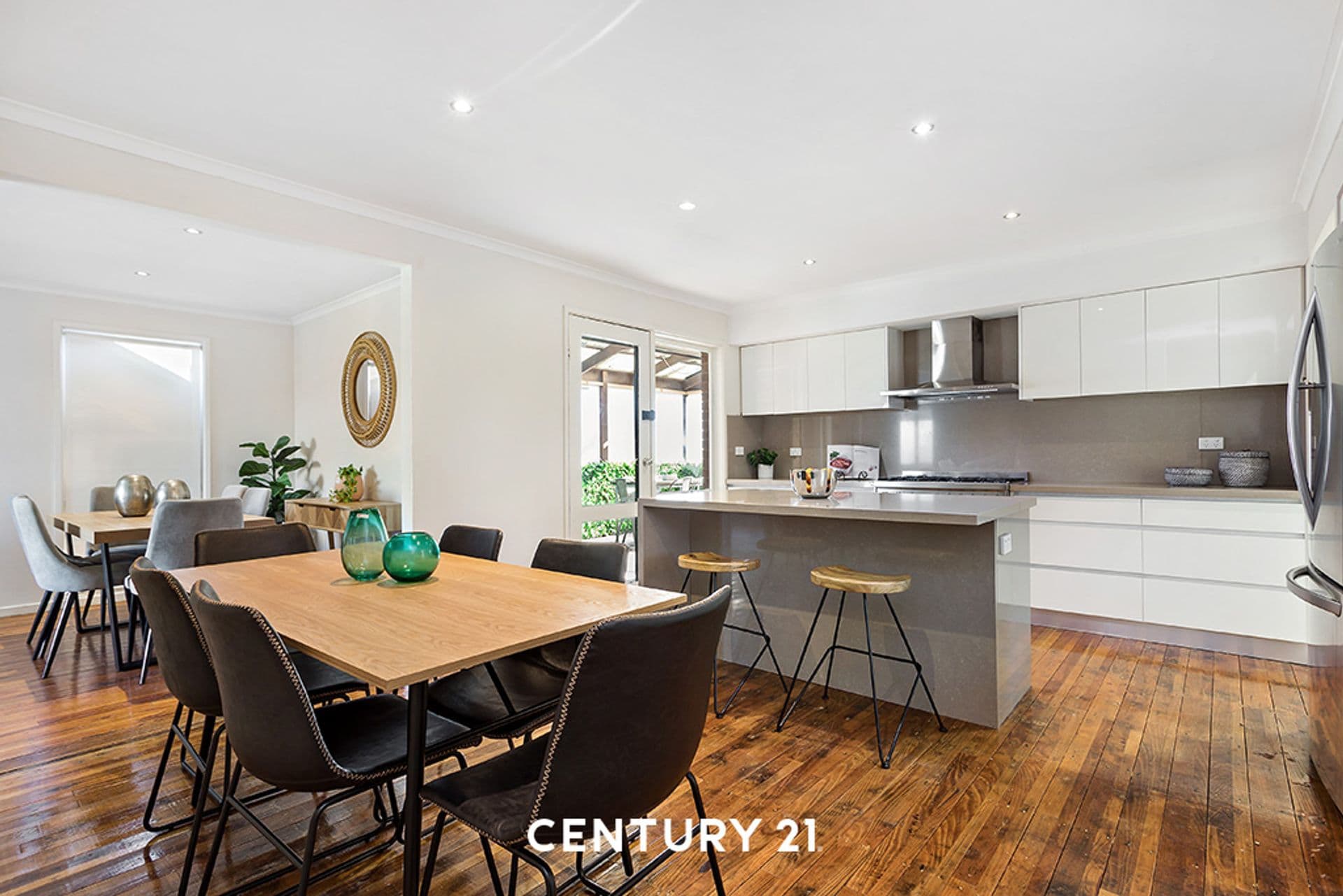 65 John Edgcumbe Way, Endeavour Hills, VIC, 3802, Endeavour Hills - Thumbnail 3