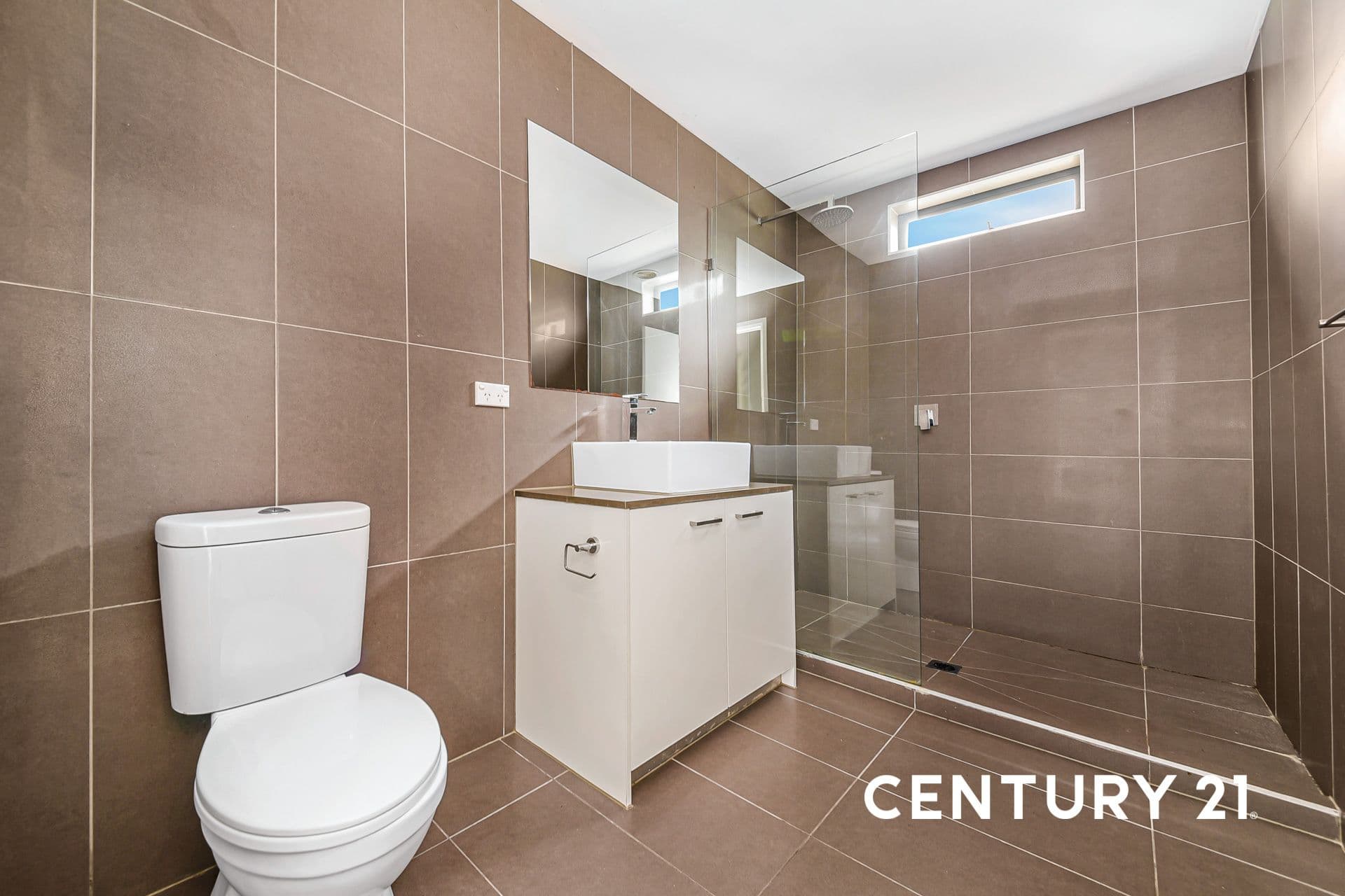 2/2 Vangelica Way, South Morang, VIC, 3752, South Morang - Thumbnail 7