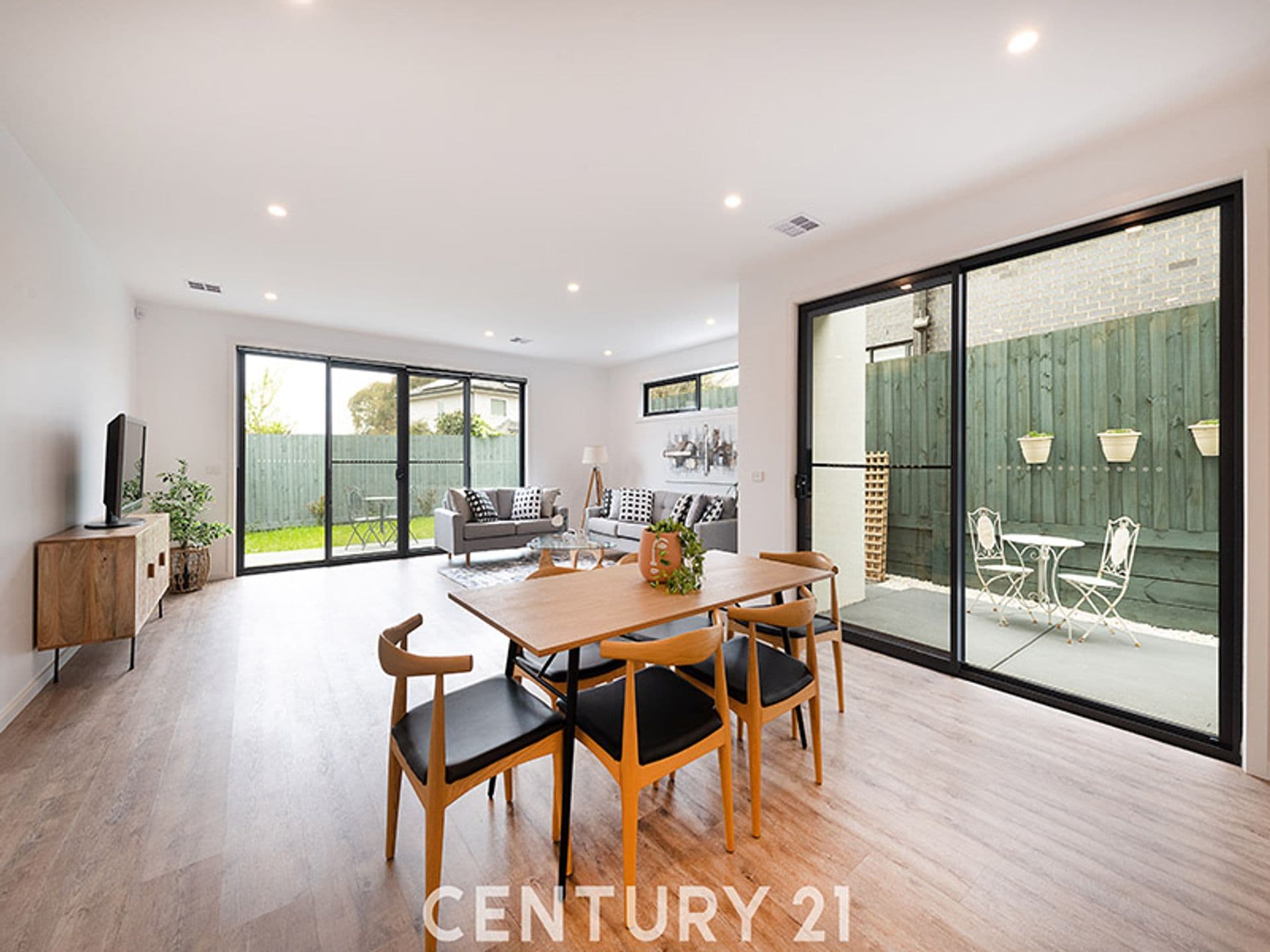 10A Melaleuca Drive, Clarinda, VIC, 3169, Clarinda - Thumbnail 4