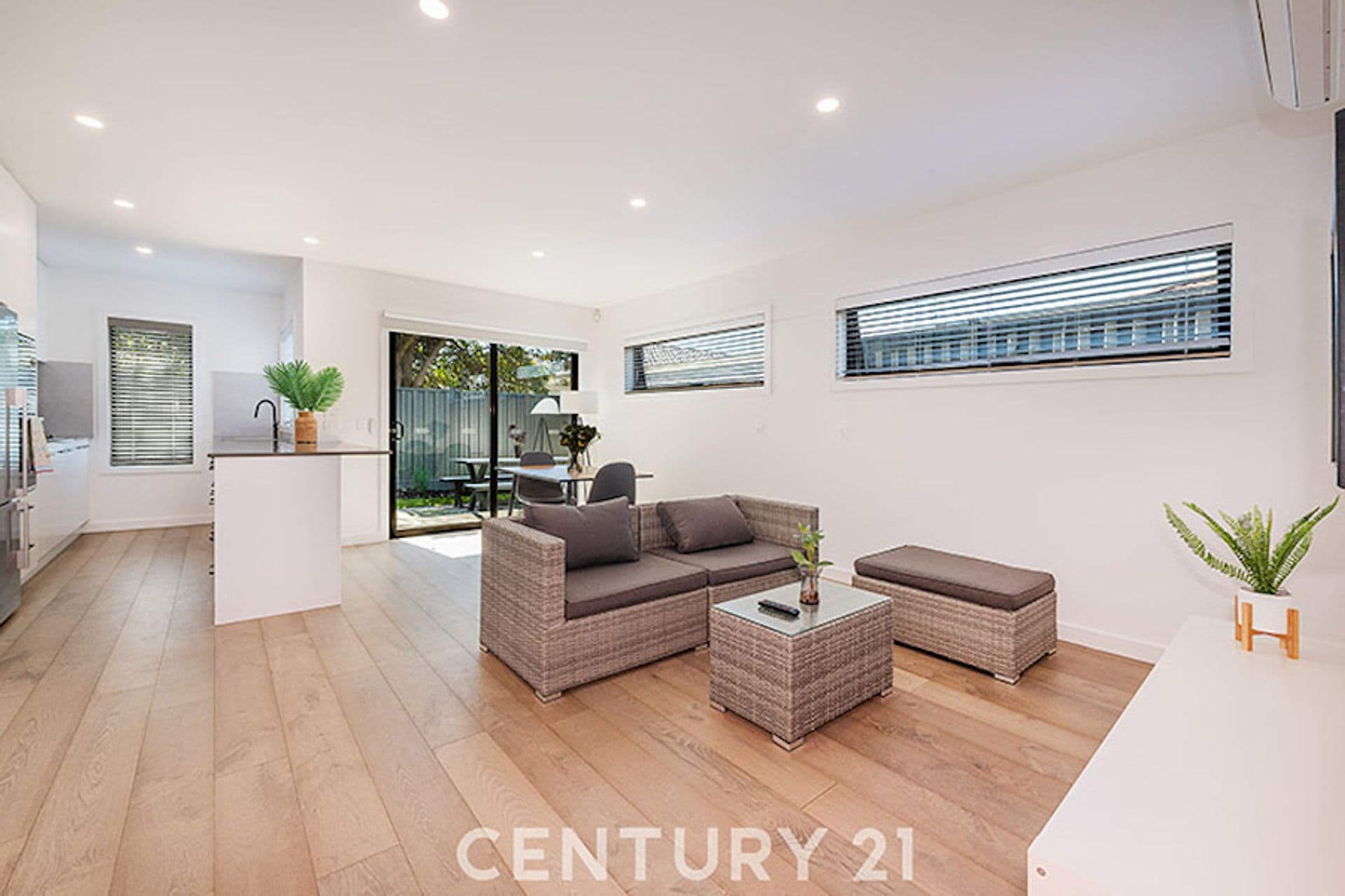 4/38 Bevan Avenue, Clayton South, VIC, 3169, Clayton South - Thumbnail 2