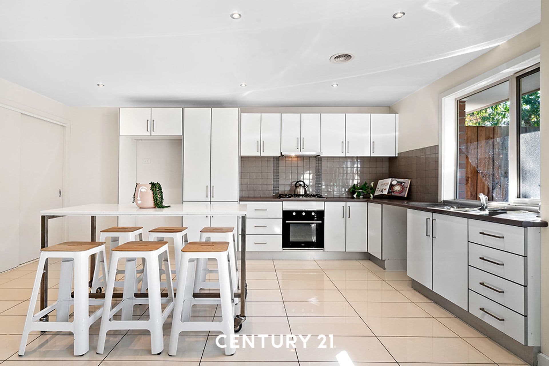 1/13 Lantana Street, Clayton, VIC, 3168, Clayton - Thumbnail 2