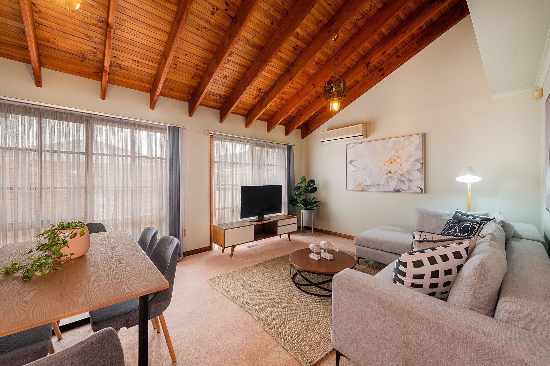 2/13 Lillian Street, Clayton, VIC, 3168, Clayton - Thumbnail 2