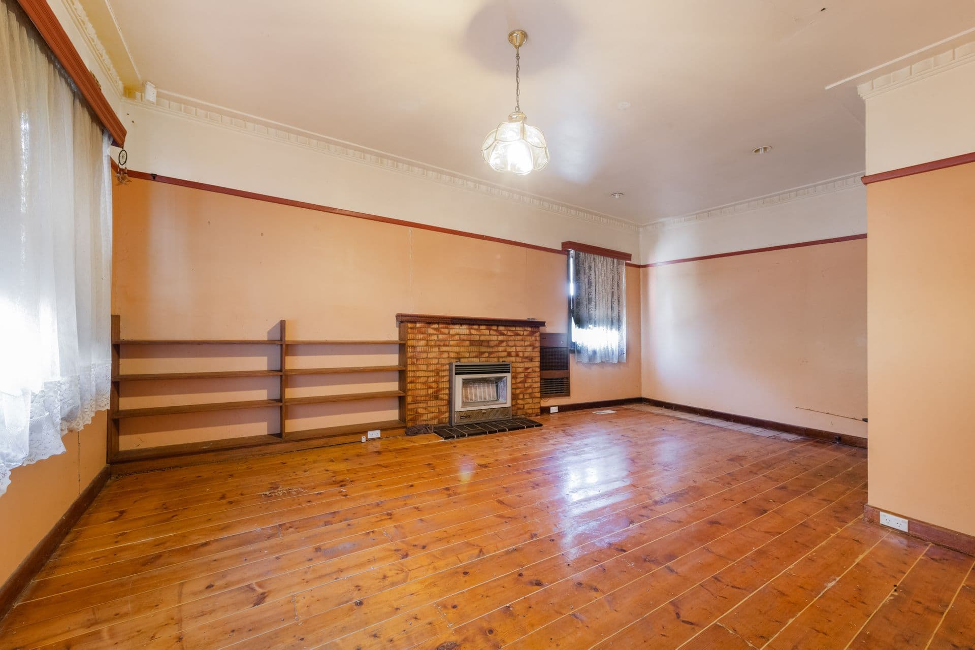 21 Walker Avenue, Mitcham, VIC, 3132, Mitcham - Thumbnail 3