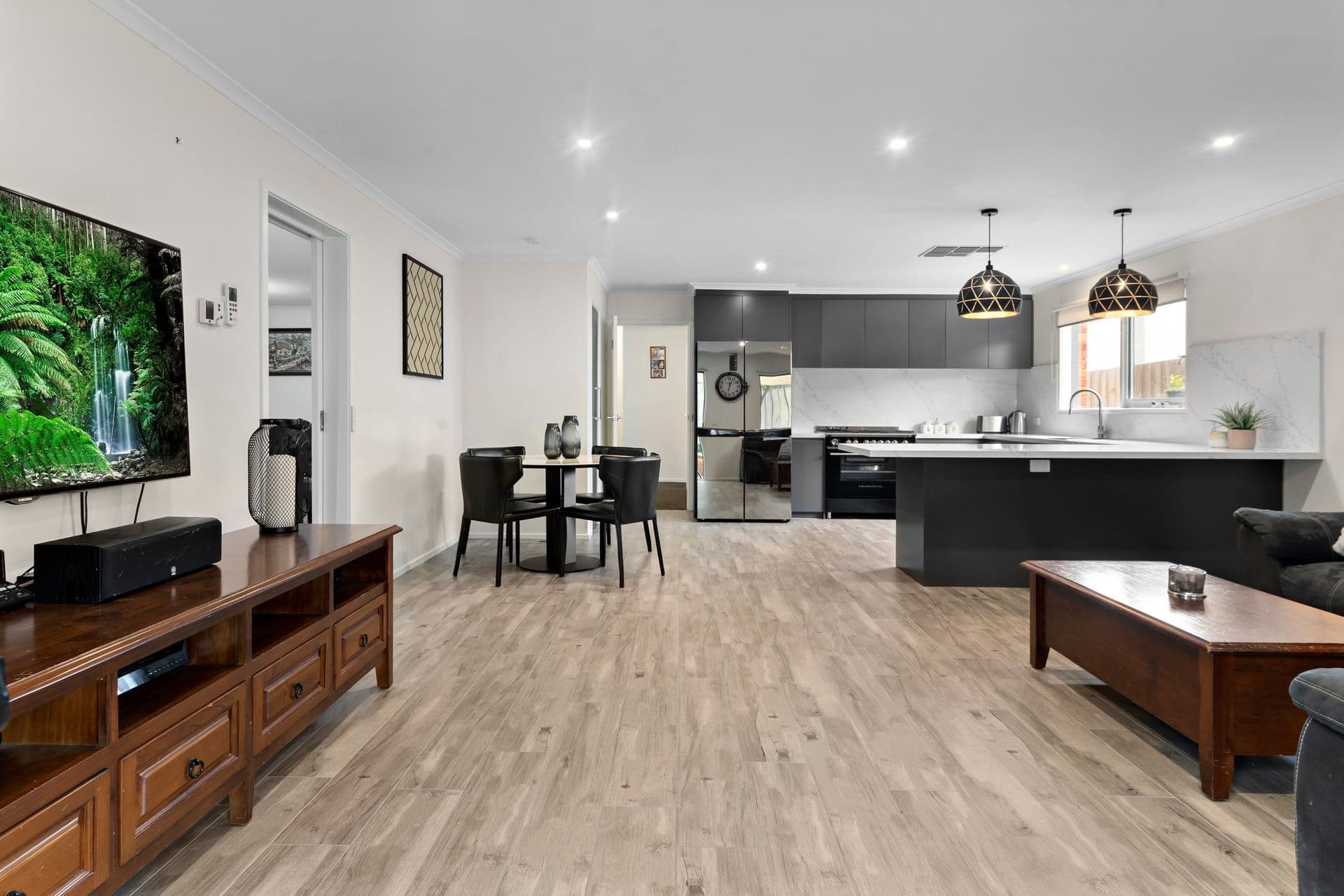 7 Benambra Street, Oakleigh South, VIC, 3167, Oakleigh South - Thumbnail 2