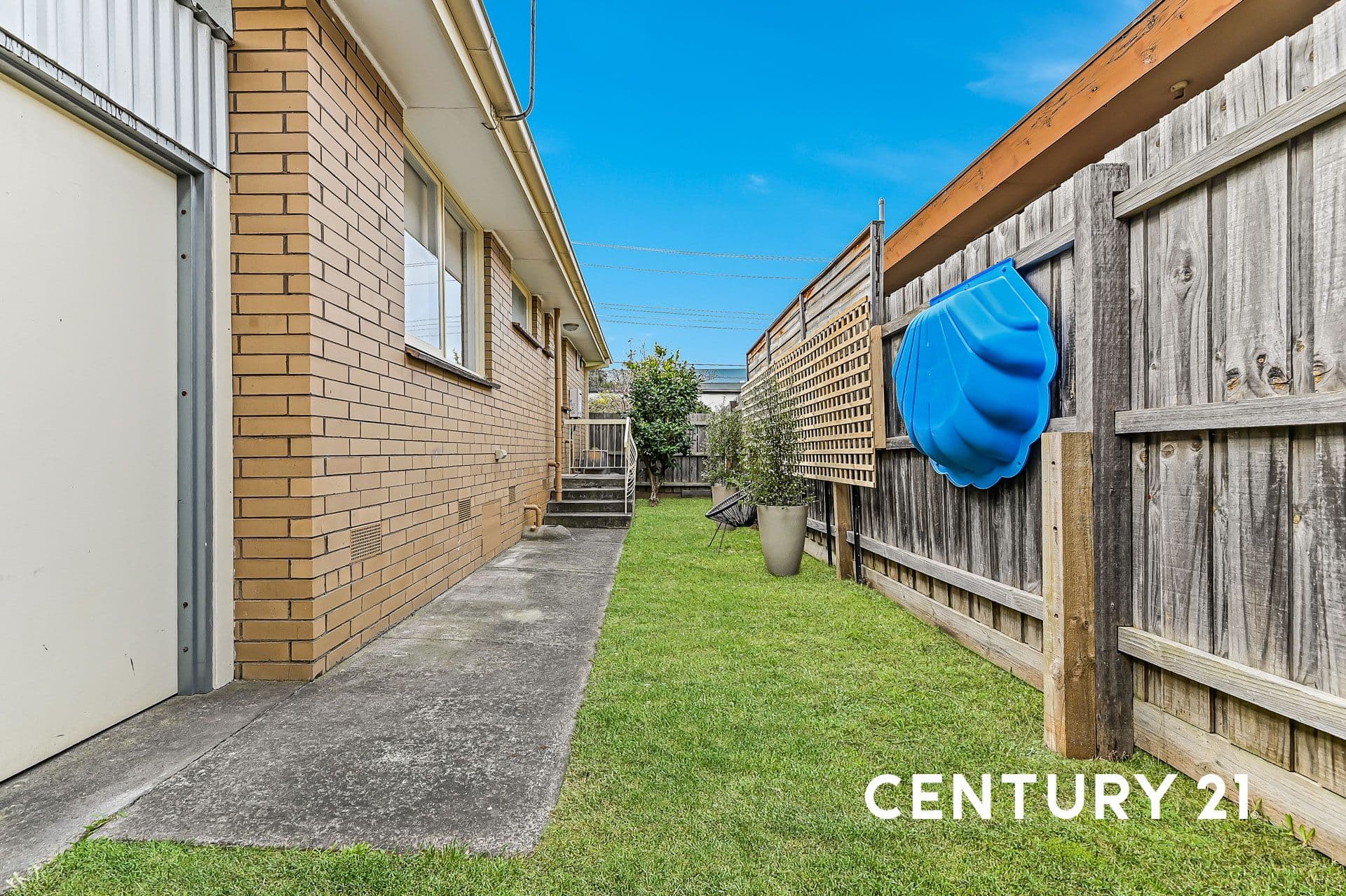 1/19-21 Sarton Road, Clayton, VIC, 3168, Clayton - Thumbnail 2