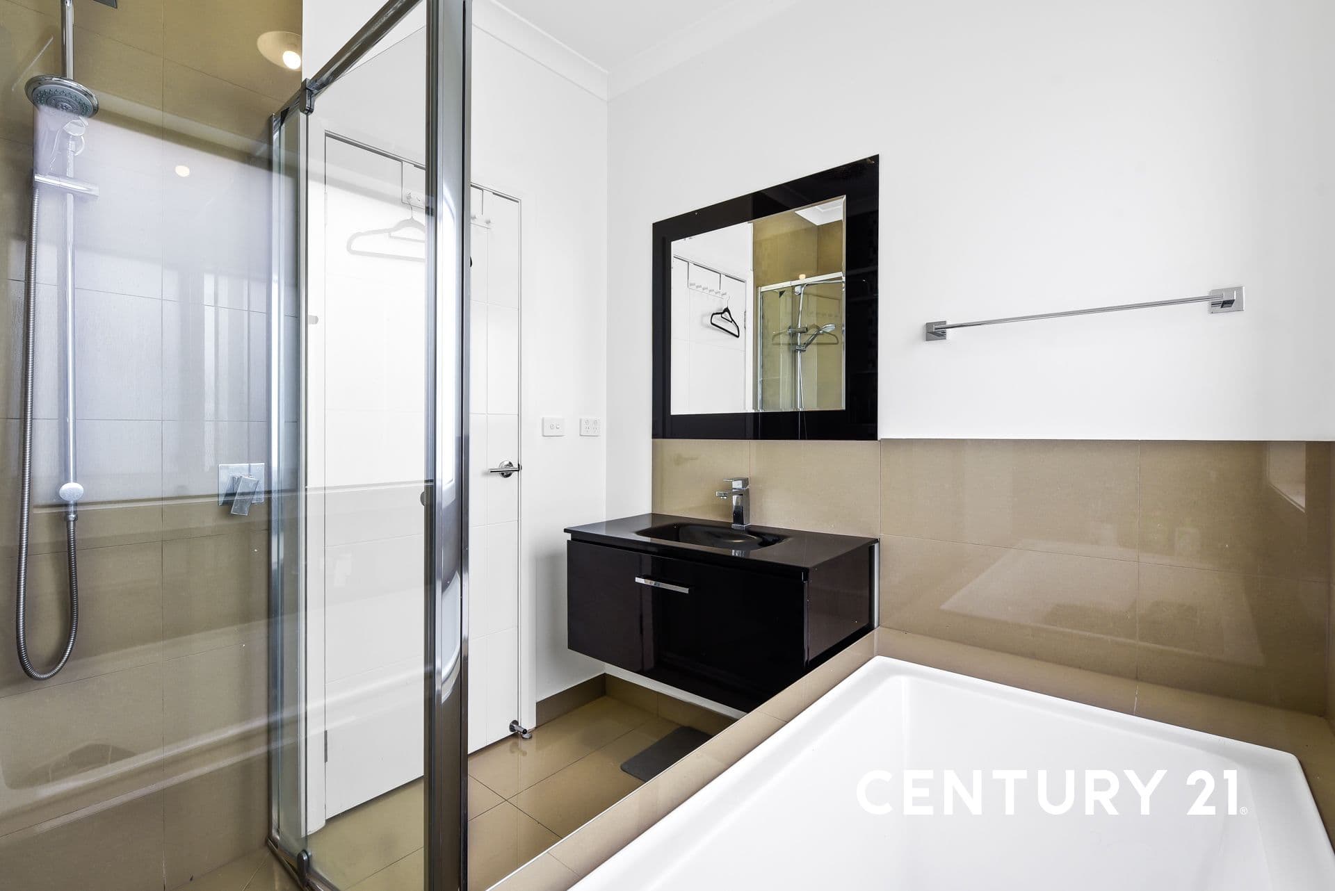 19 Dewpond Crescent, Wollert, VIC, 3750, Wollert - Thumbnail 5