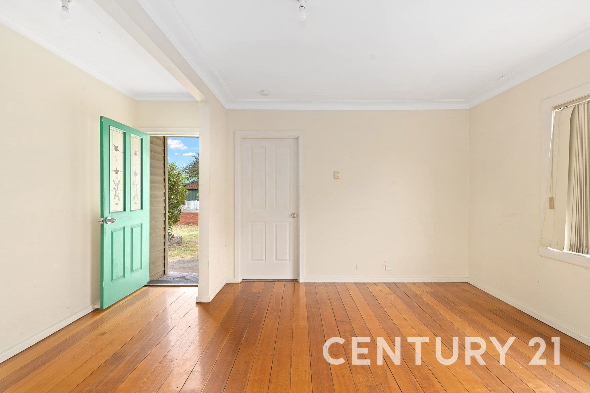 1/27 Cambro Road, Clayton, VIC, 3168, Clayton - Thumbnail 2
