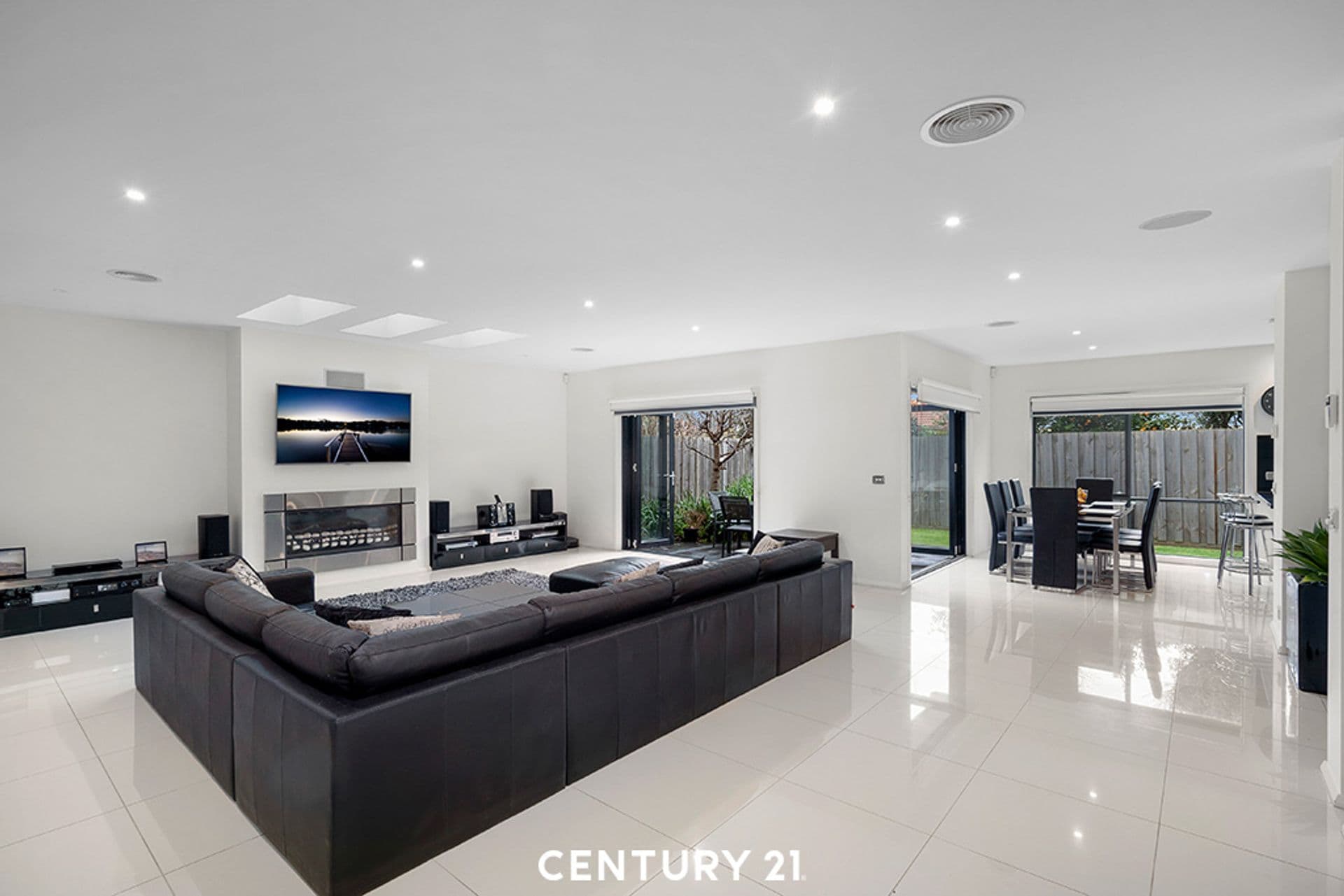2/55 Baird Street, Mulgrave, VIC, 3170, Mulgrave - Thumbnail 3