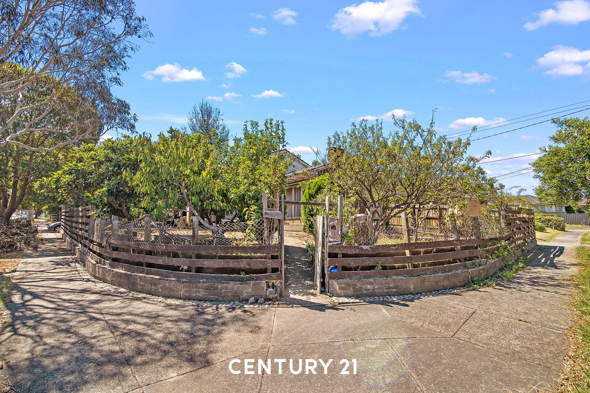 1 Clunies Ross Crescent, Mulgrave, VIC, 3170, Mulgrave - Thumbnail 2